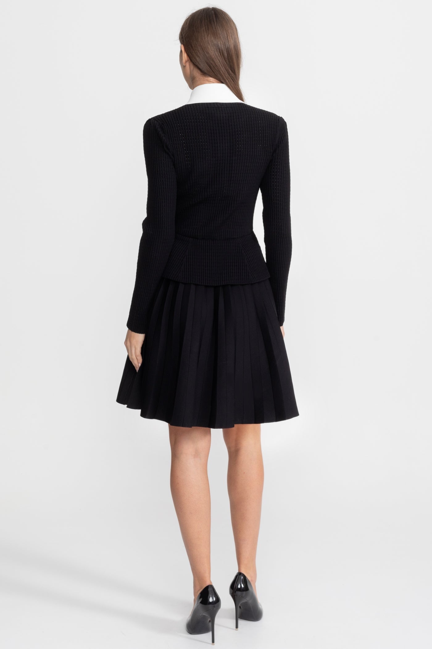 Ribbed Knit Mini Dress with Contrast Collar and Pleated Skirt – Black