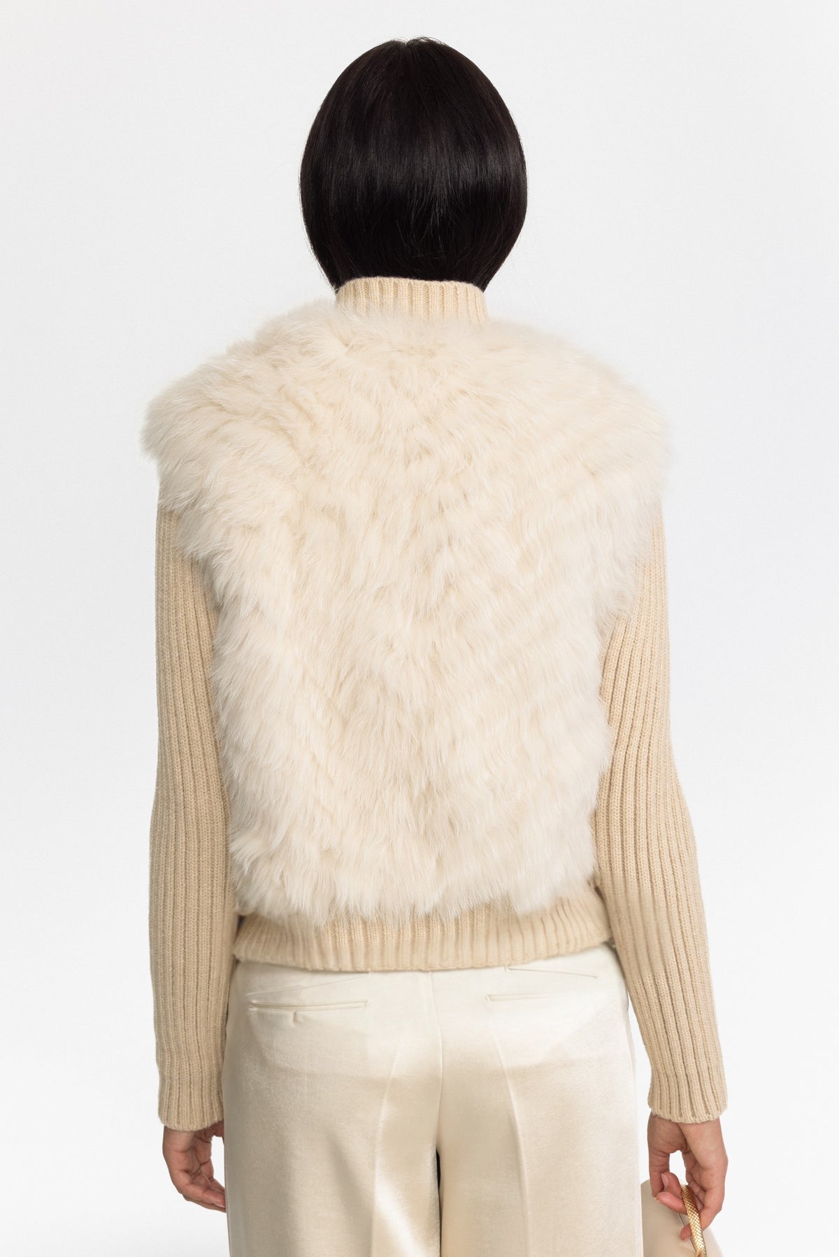 Veste en fourrure de renard tricotée à manches en maille côtelée - Beige