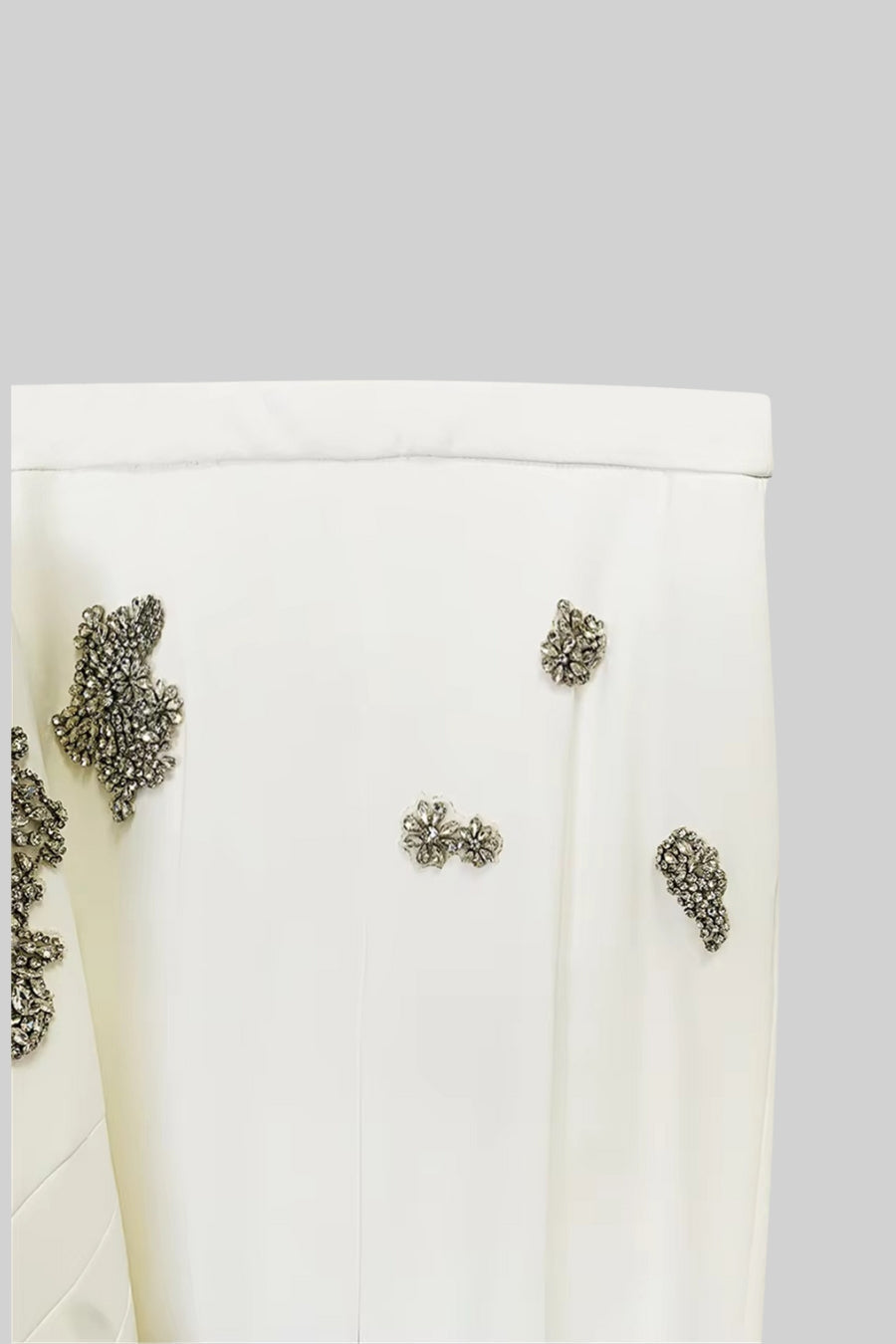 Ensemble pantalon raffiné orné de fleurs - Blanc