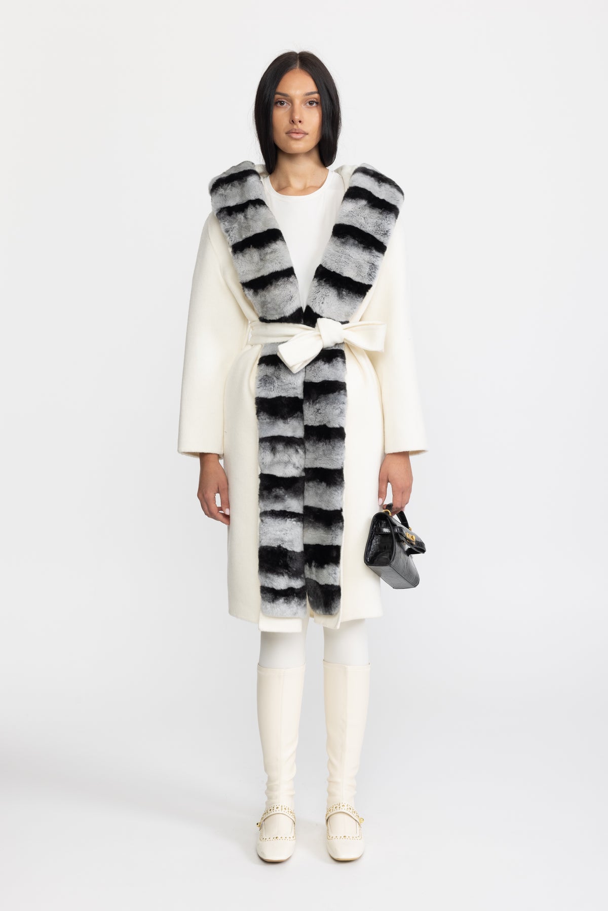 Manteau portefeuille en laine à capuche bordée de fourrure de lapin rex - Ivoire