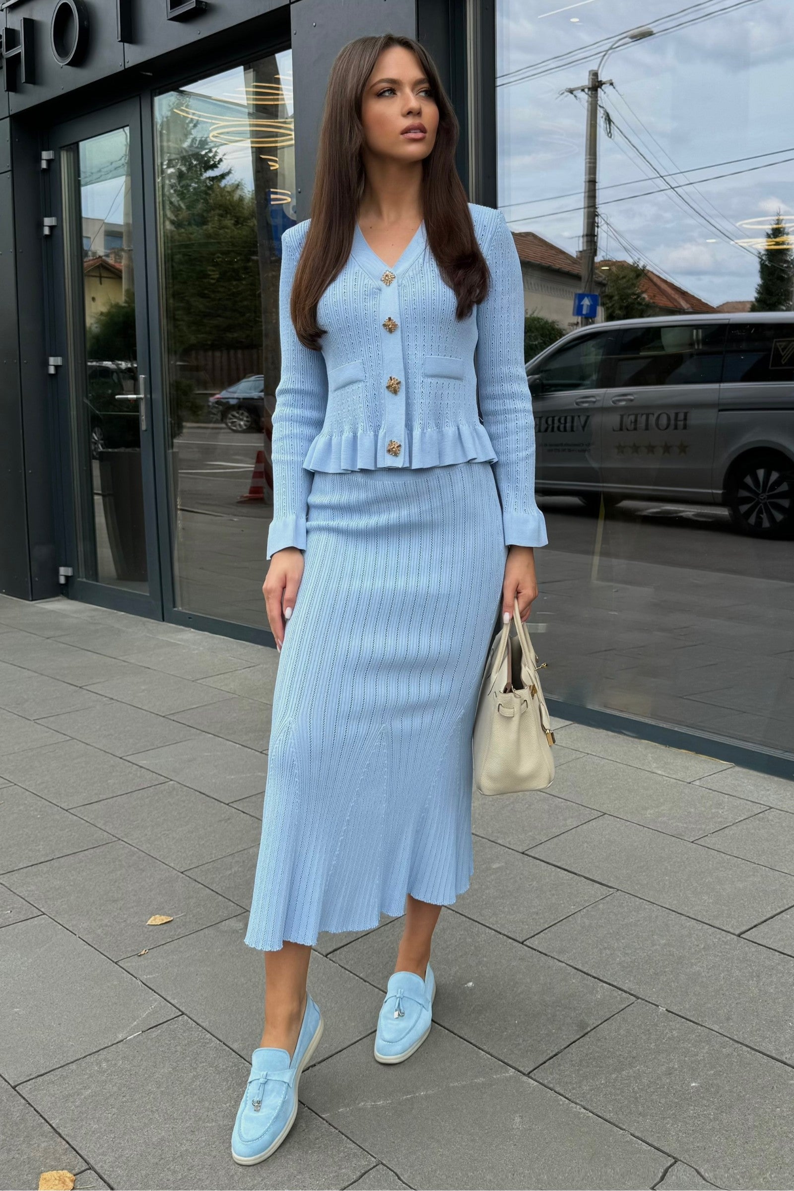 Ensemble assorti en maille : Veste à volants & Jupe évasée - Baby Blue