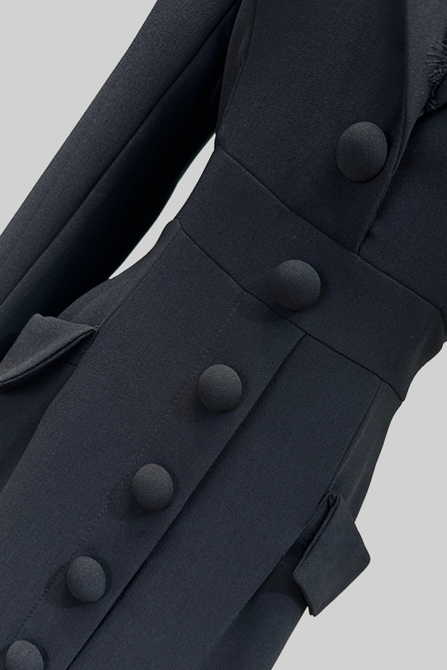 Robe Élégante Boutonnée Avec Détails en Dentelle - Noir