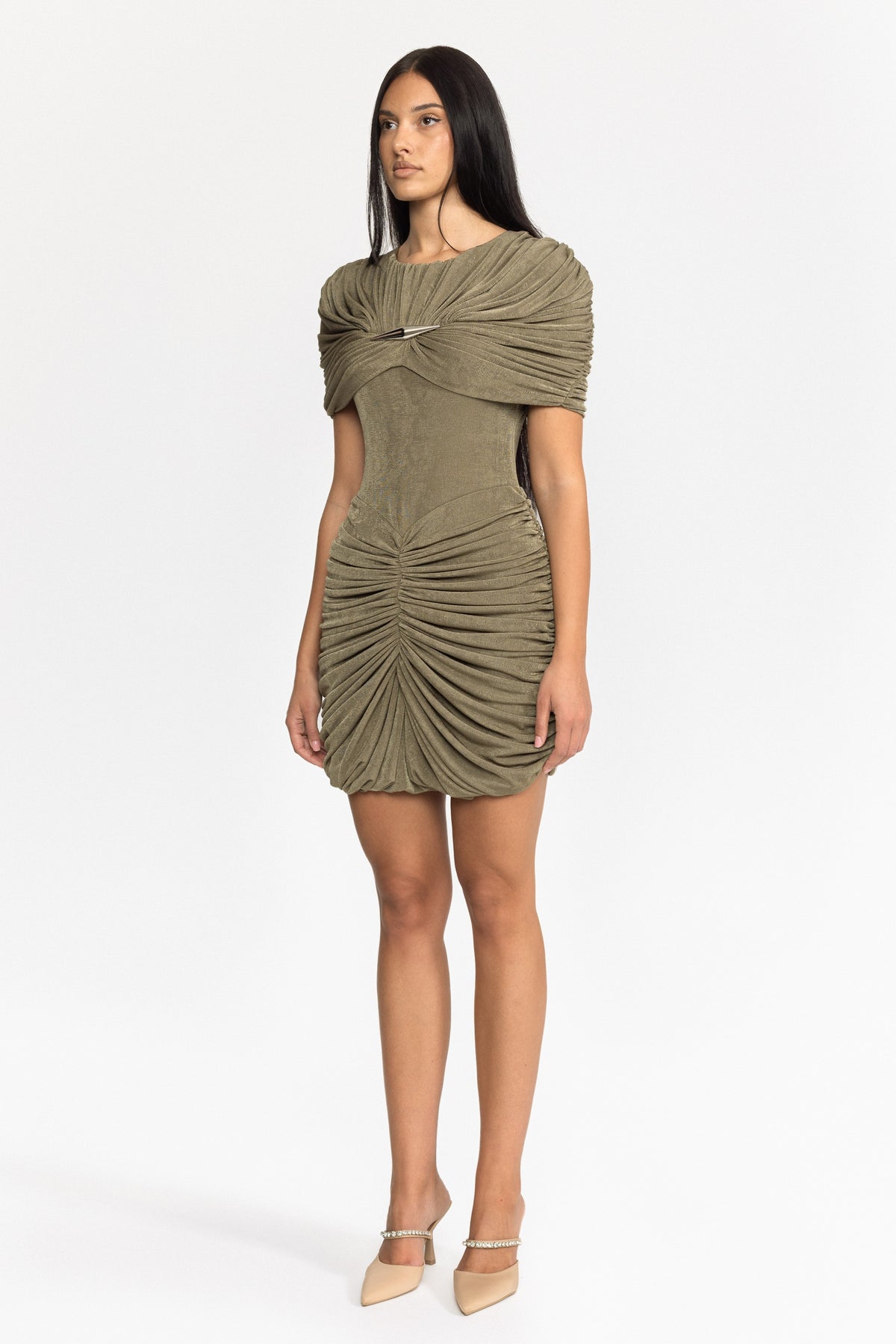 Mini-robe drapée à cape et ruchés - Olive