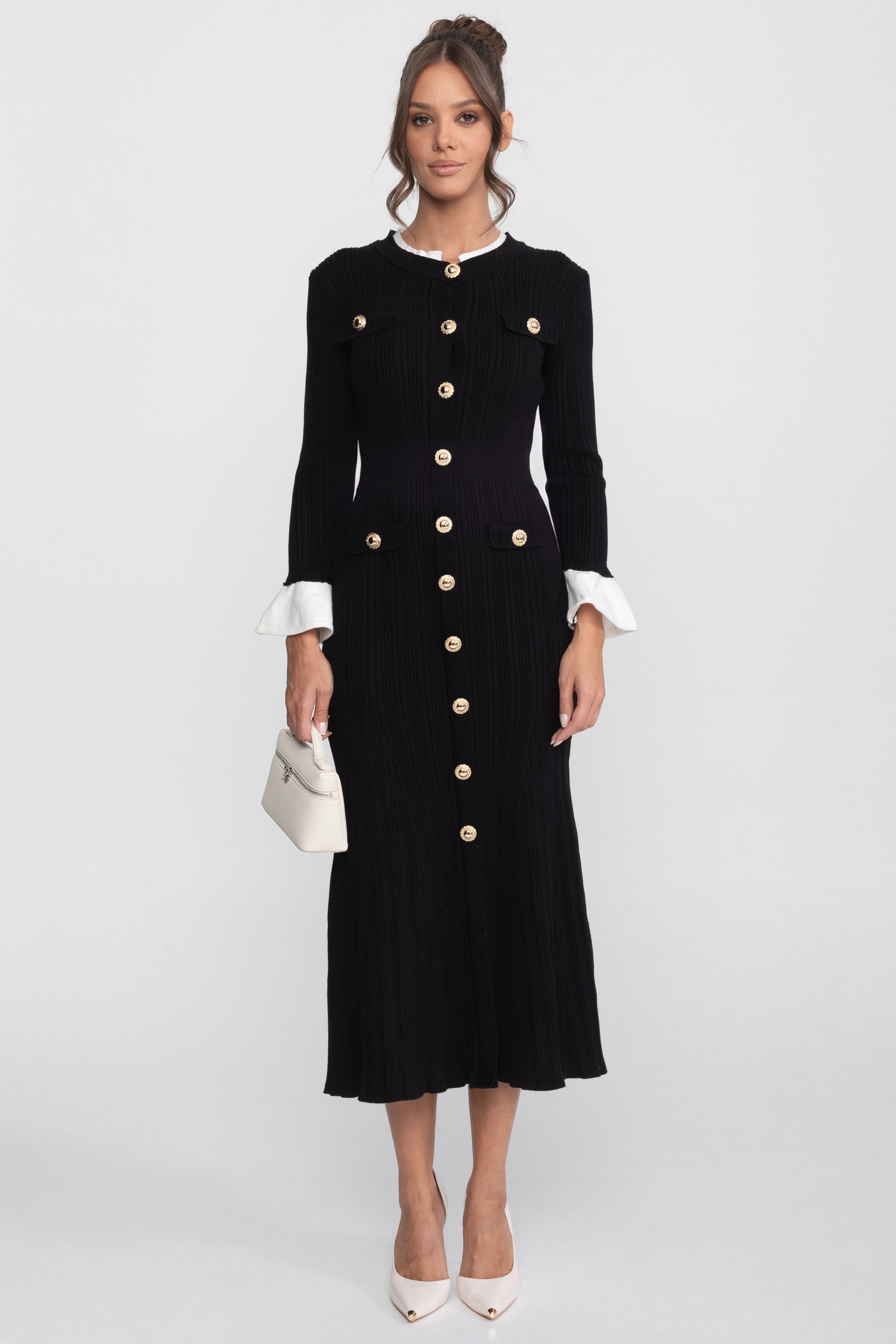Robe midi en maille côtelée avec poignets et col blancs - Noir