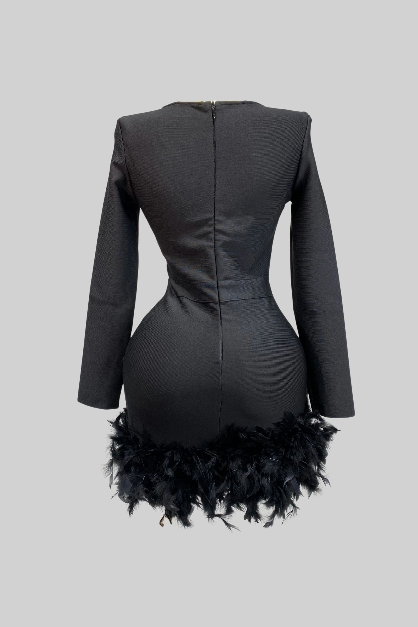 Robe Mini à Bordure en Plumes avec Décolleté Profond – Noir