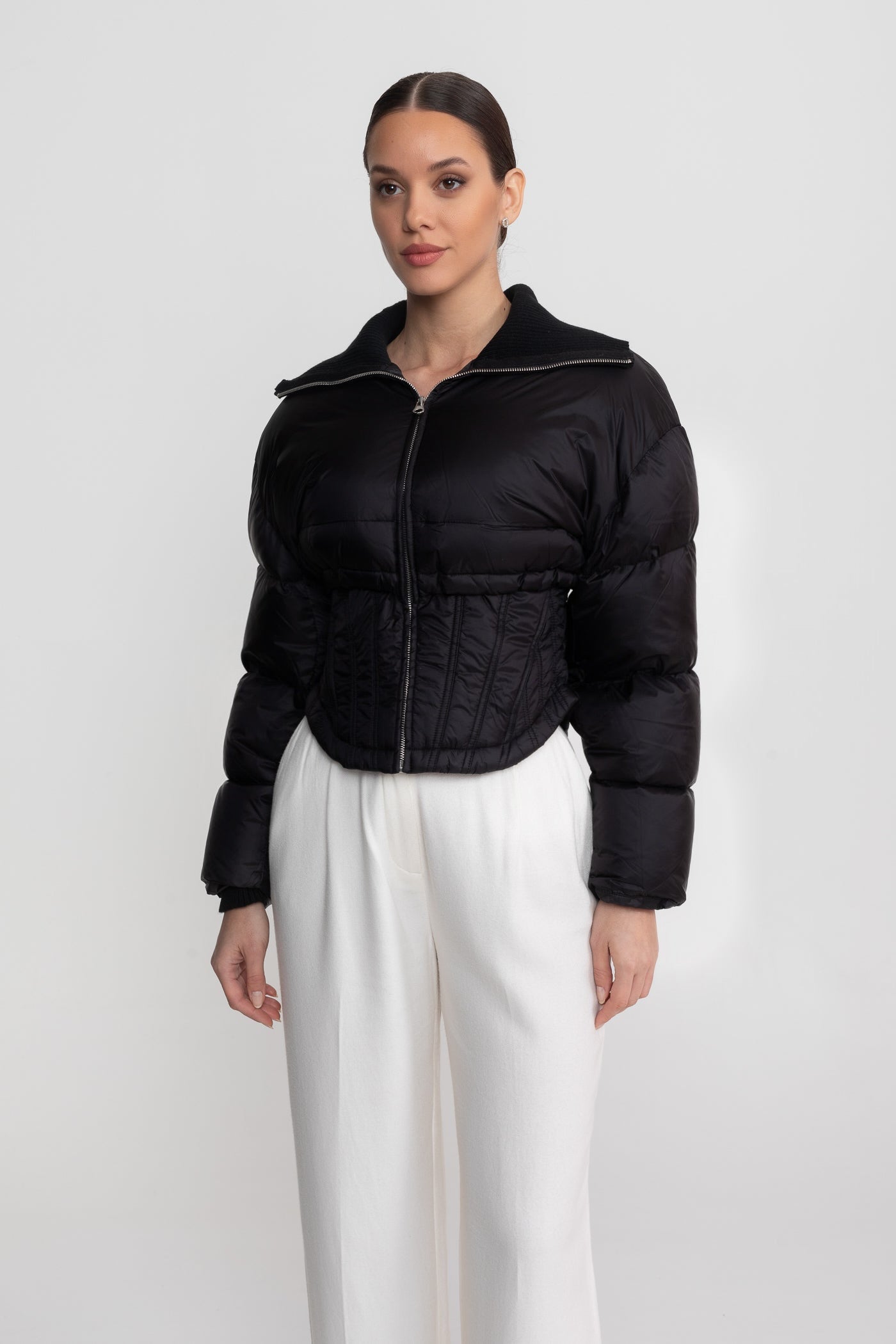 Veste matelassée courte avec détails taille corset - Noir