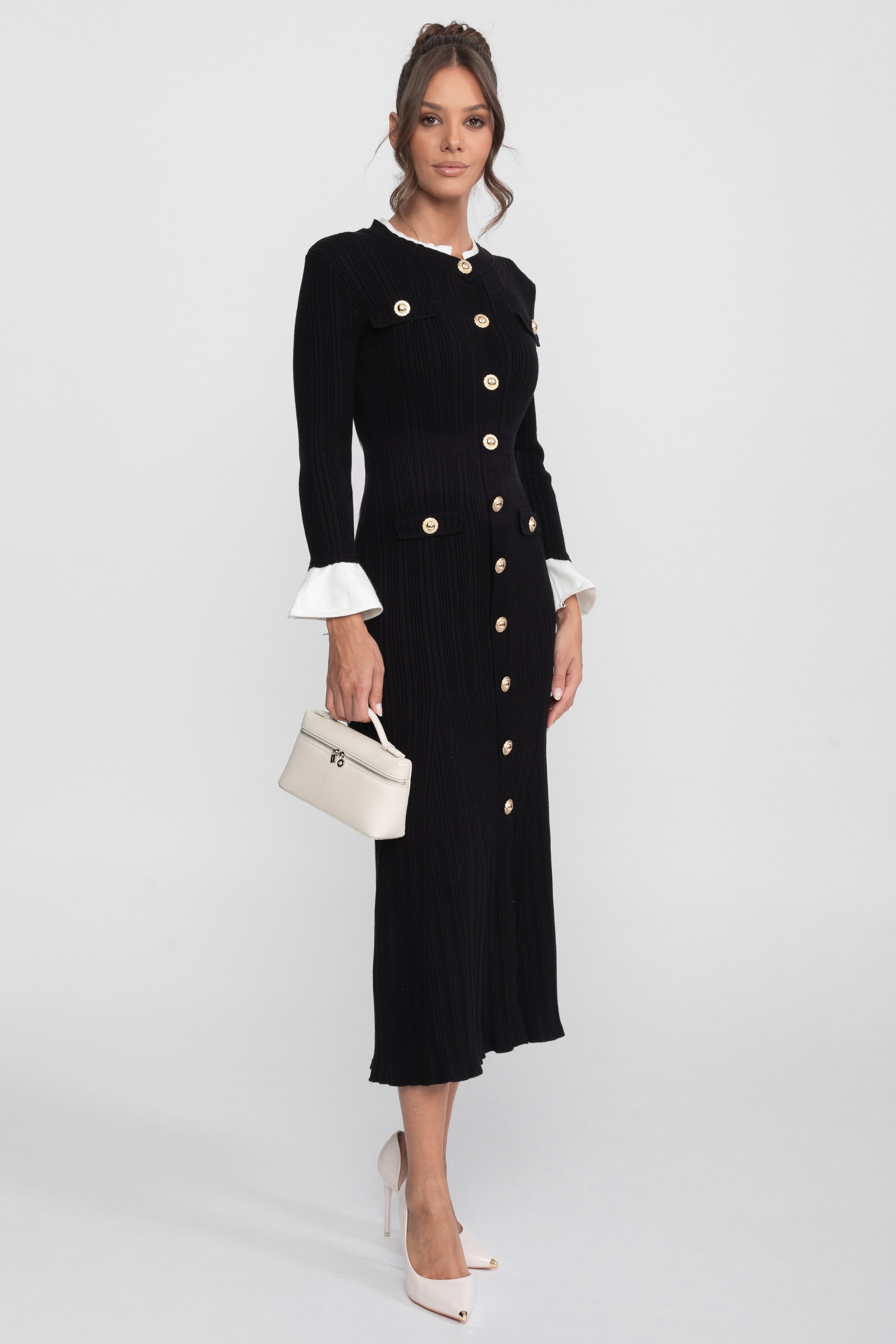 Robe midi en maille côtelée avec poignets et col blancs - Noir