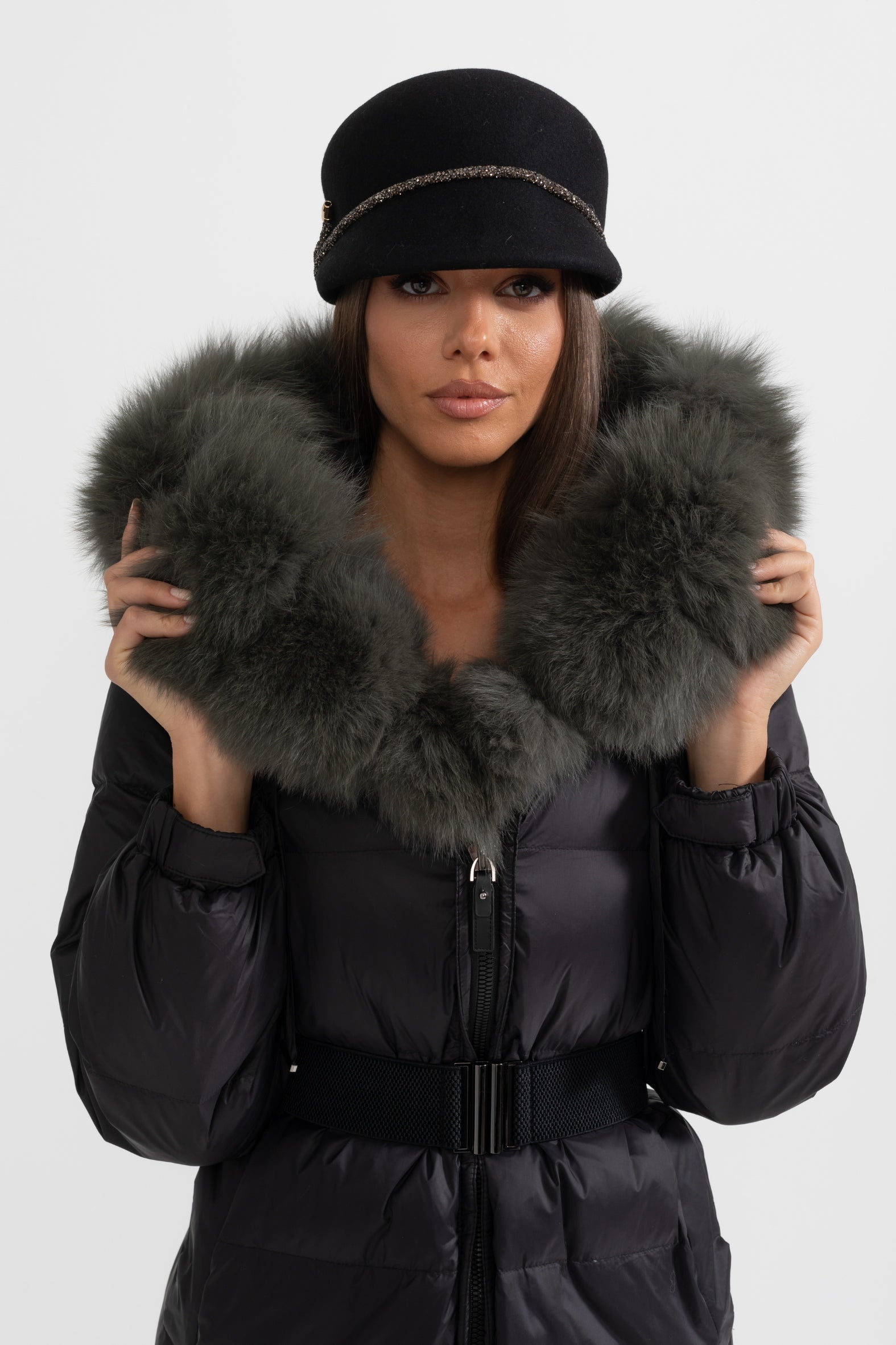 Doudoune Longue avec Capuche Doublée de Fourrure de Renard Noir - Noir
