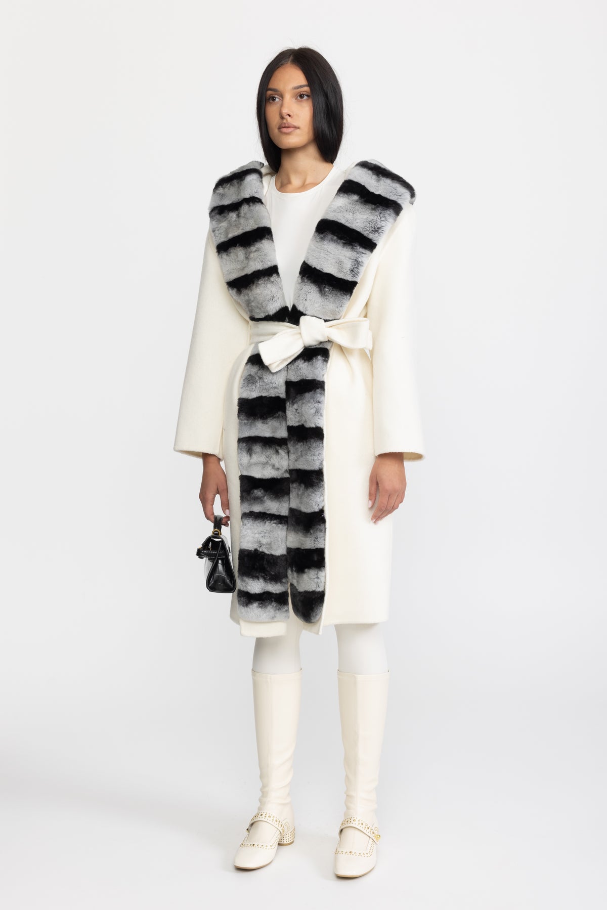 Manteau portefeuille en laine à capuche bordée de fourrure de lapin rex - Ivoire