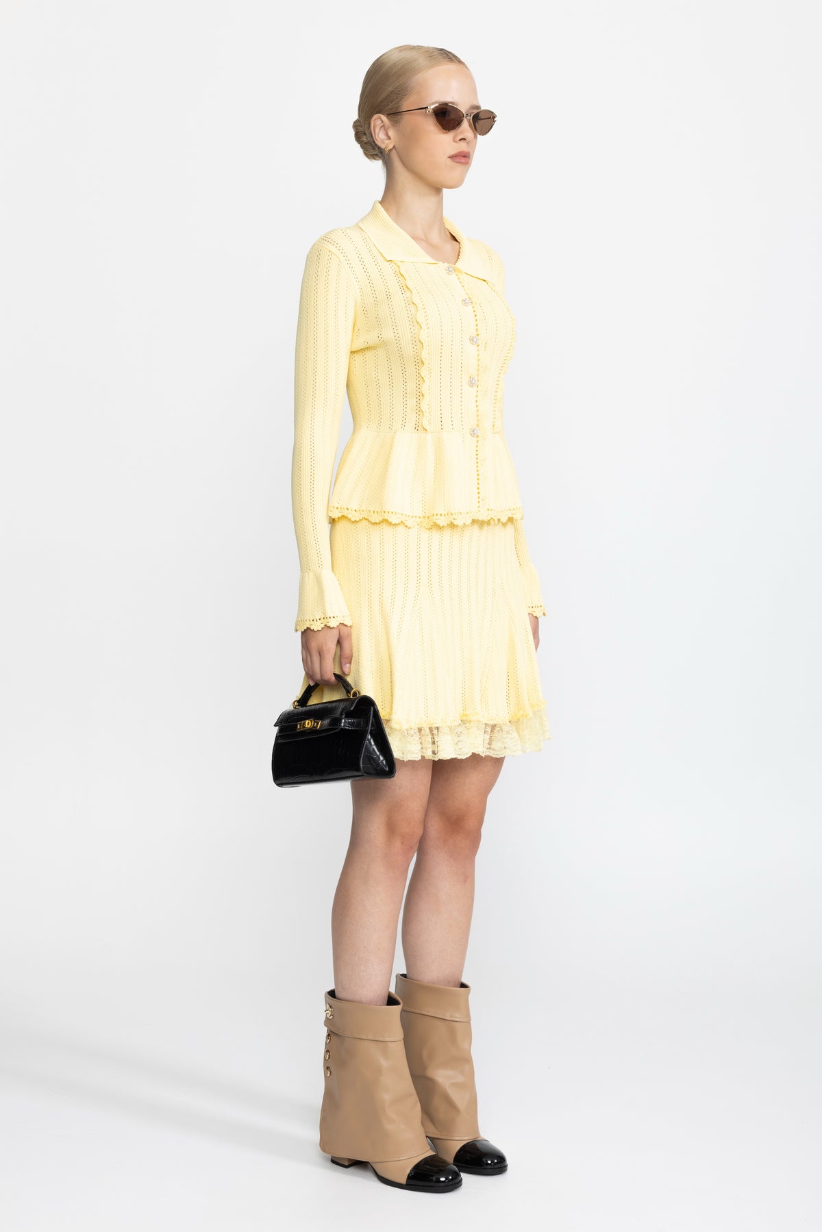 Ensemble coordonné cardigan à basque en maille pointelle et jupe ourlet dentelle - Jaune