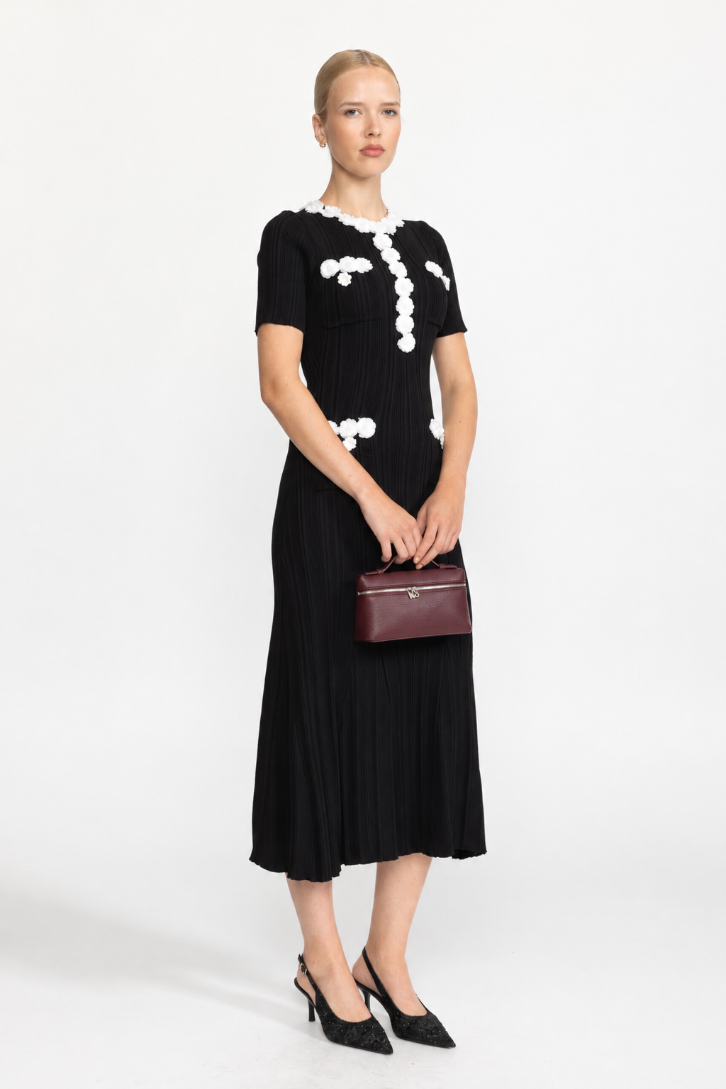 Robe midi en maille côtelée à fleurs appliquées - Noir