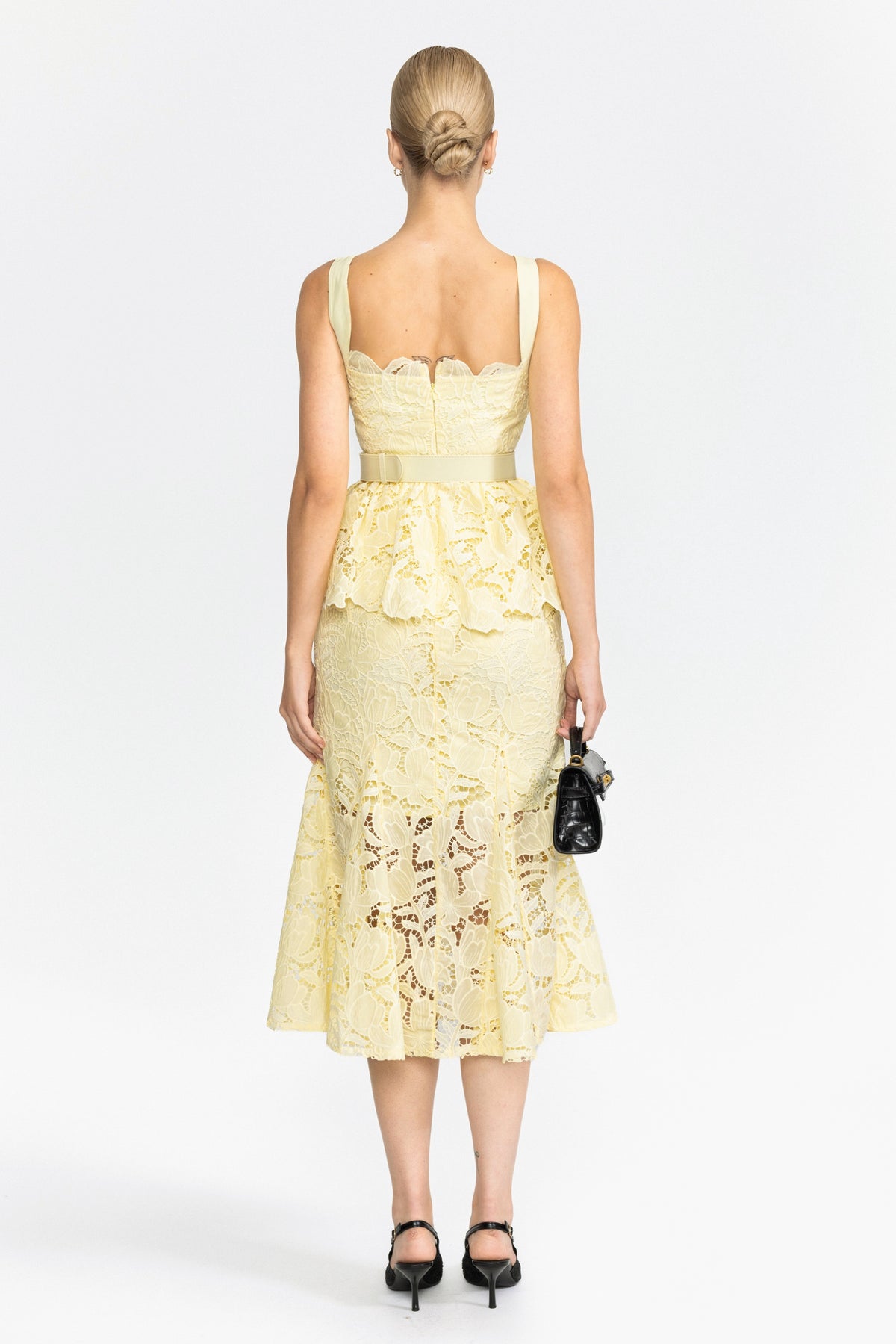 Ensemble top péplum et jupe midi en dentelle guipure - jaune