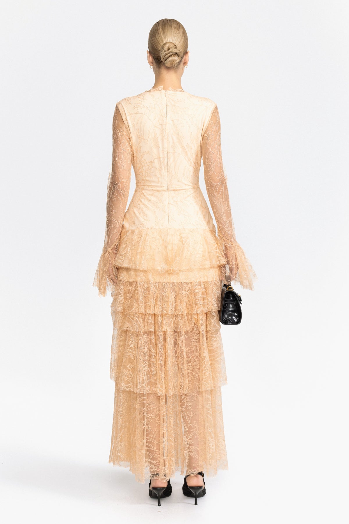 Robe longue à volants en dentelle de Chantilly - Beige