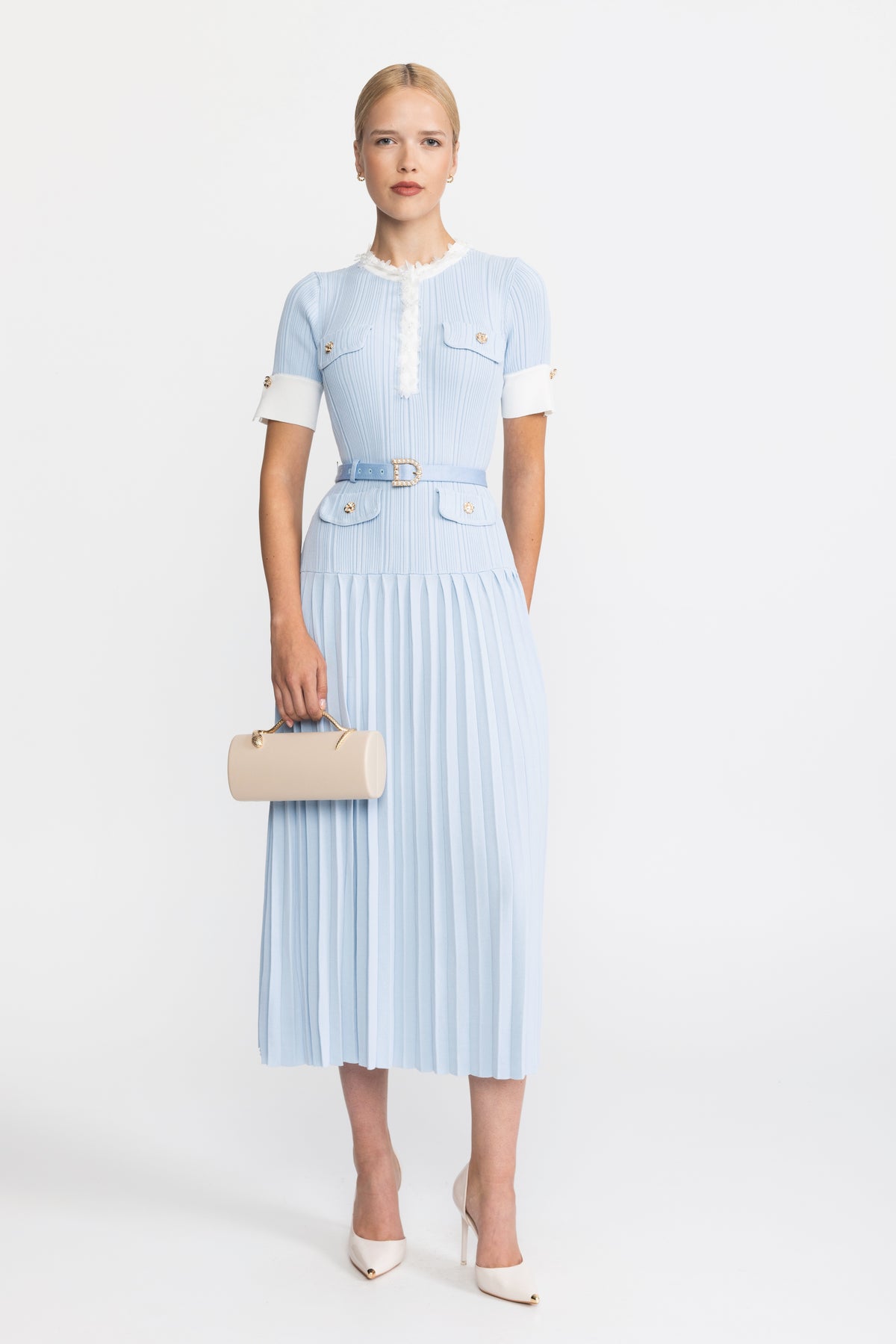 Robe midi en maille plissée à finitions volantées - bleu clair