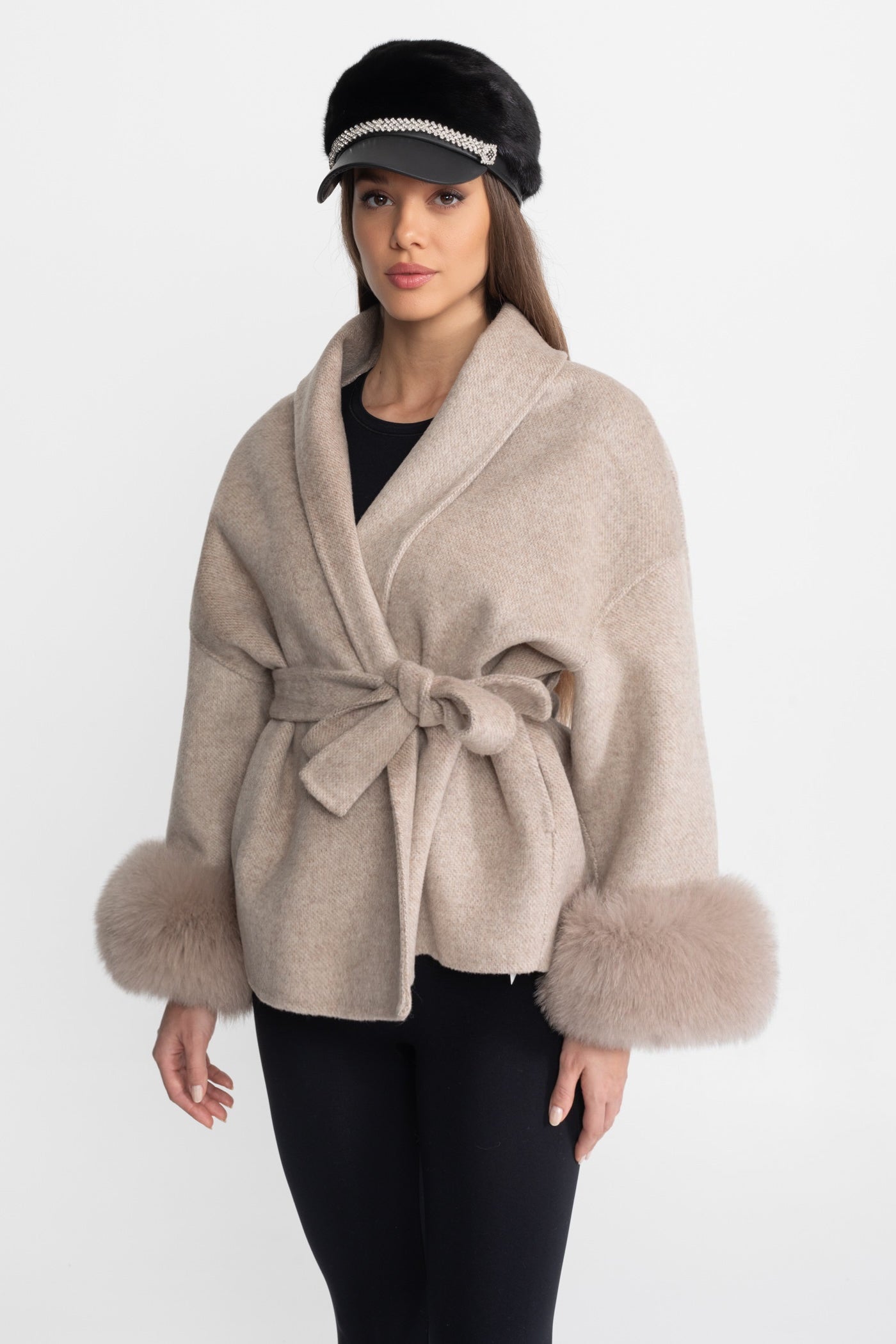 Veste portefeuille en mélange de laine avec poignets en fourrure de renard – Beige