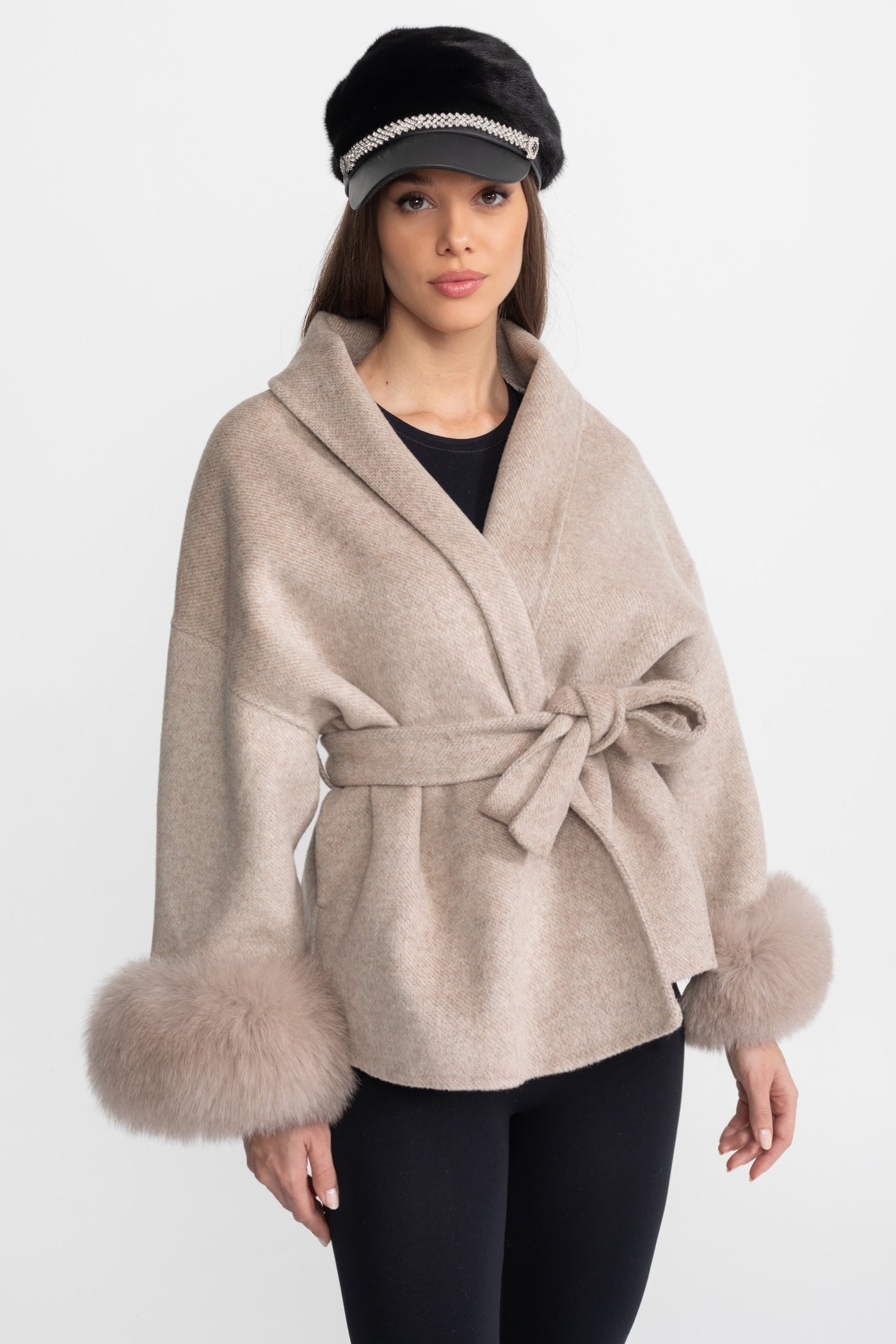 Veste portefeuille en mélange de laine avec poignets en fourrure de renard – Beige