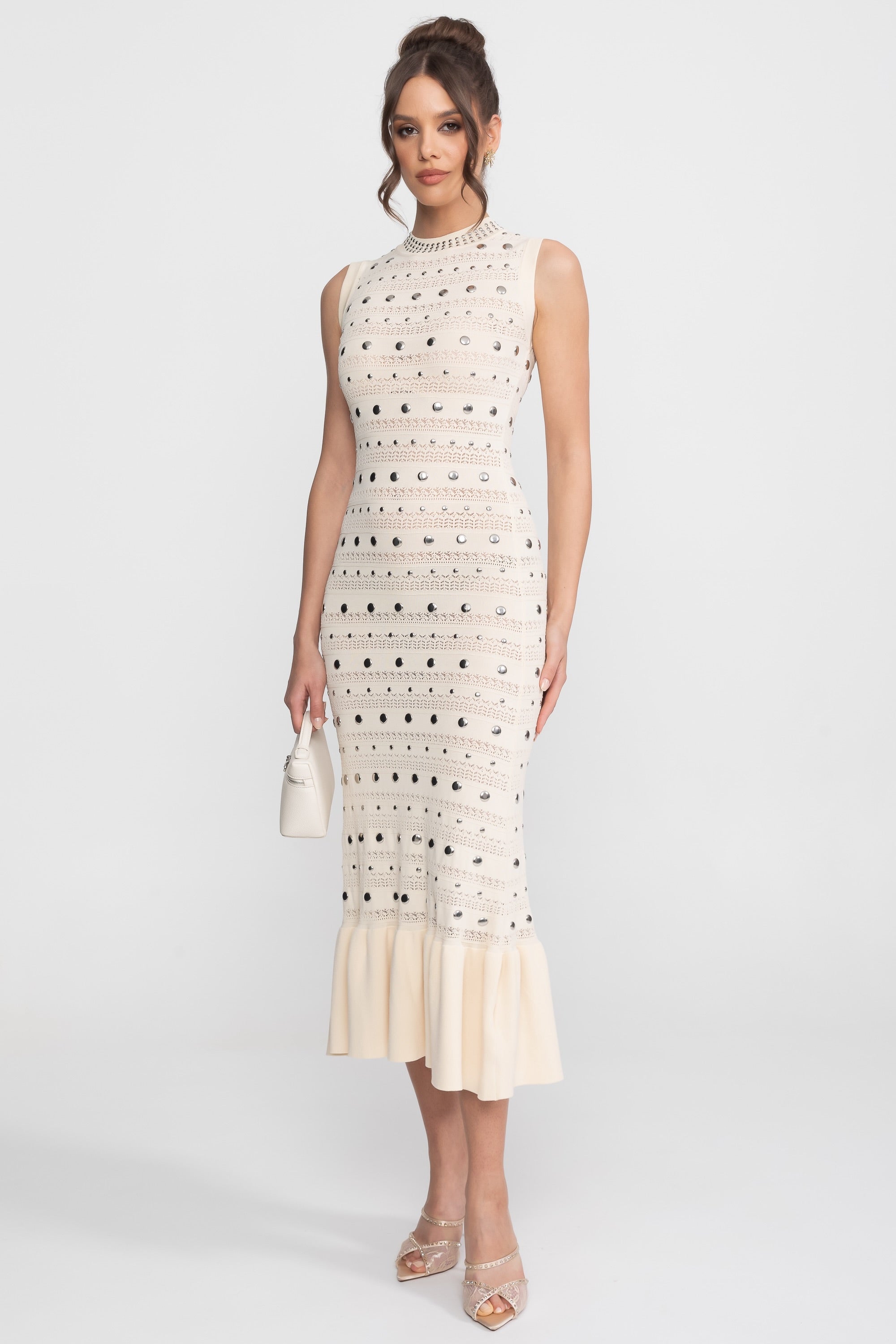 Robe midi en maille ornée avec col montant et ourlet volanté - Crème