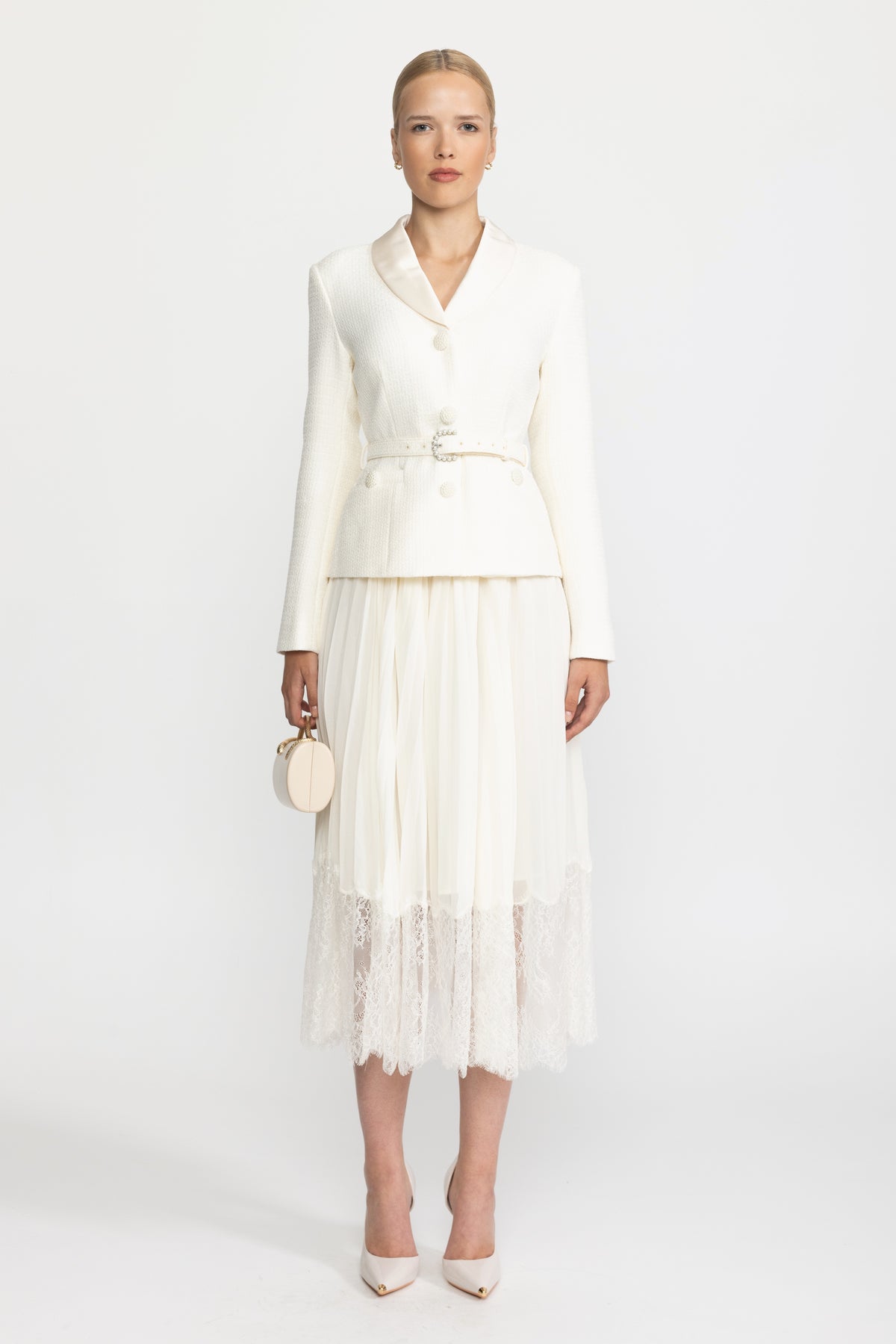 Robe veste en tweed à col satin et jupe plissée en dentelle - Ivoire