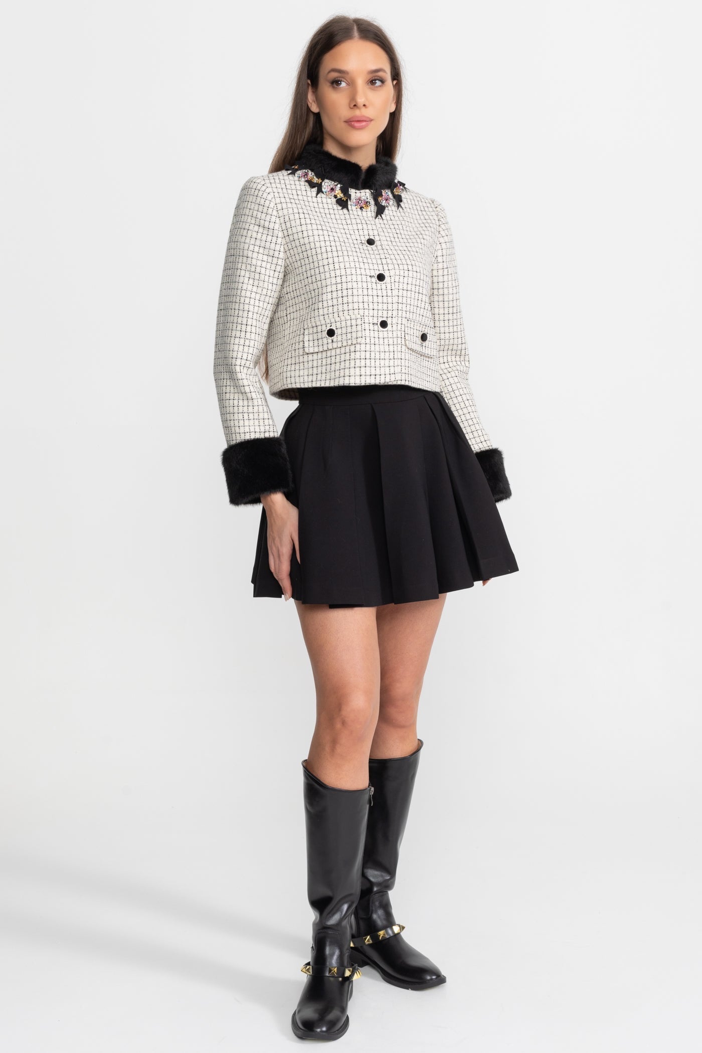 Veste en tweed texturé avec col en renard orné – Ivoire & Noir