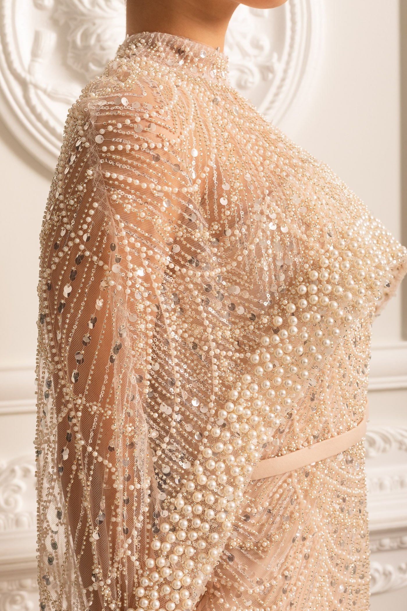 Robe Glamour Ornée de Perles avec Voile Détachable - Beige