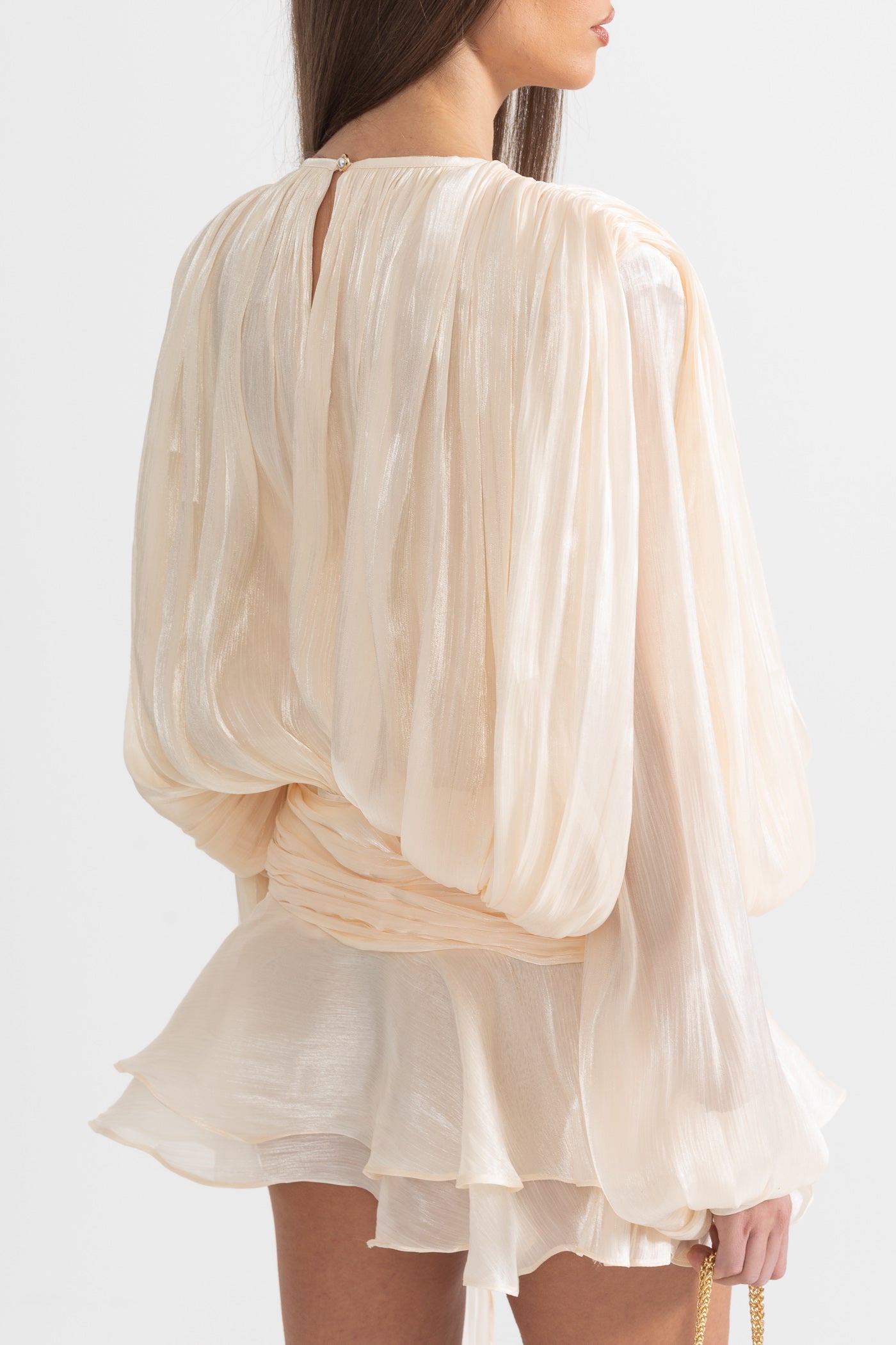 Robe courte à manches longues volantées avec silhouette fluide - Abricot