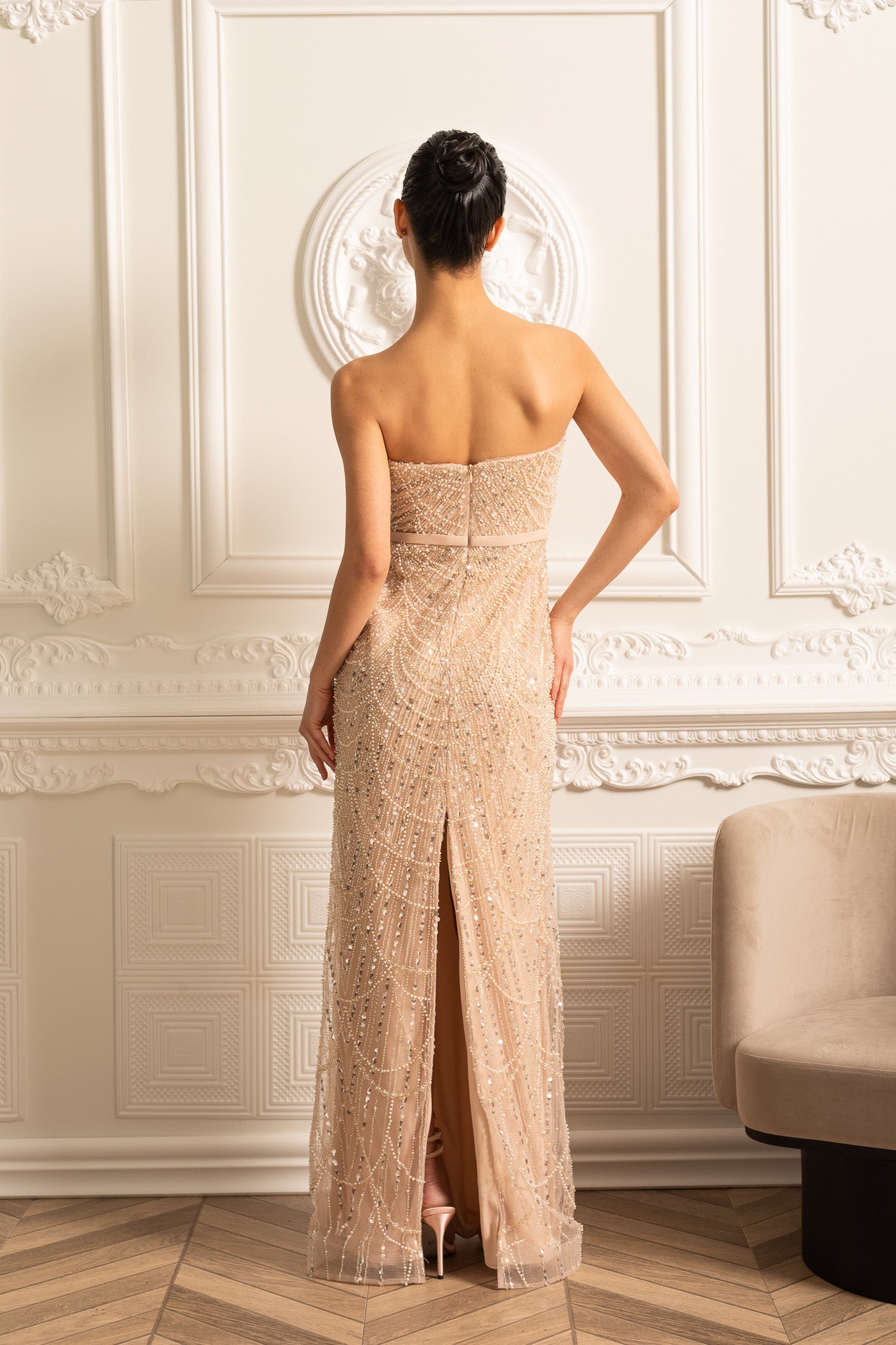 Robe Glamour Ornée de Perles avec Voile Détachable - Beige