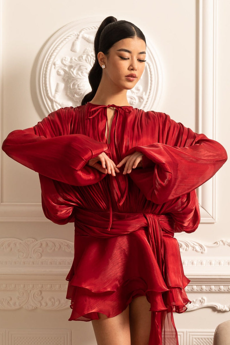 Robe longue drapée à manches longues avec mini-jupe et ceinture froncée - Rouge