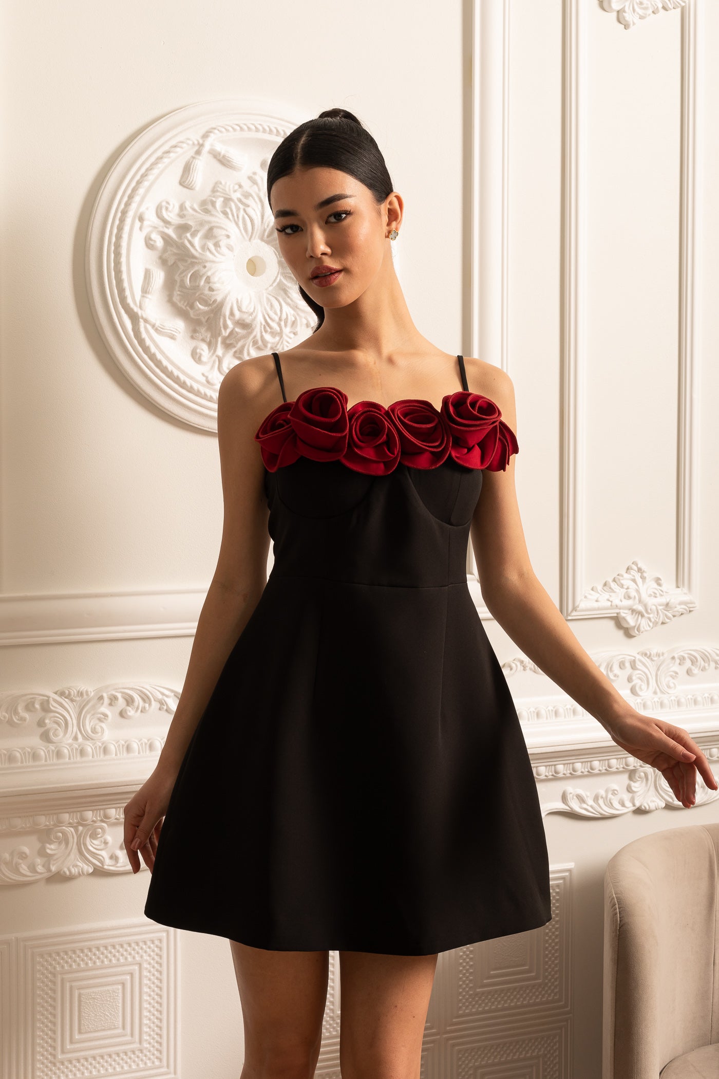 Sleeveless Mini Dress With Flared Skirt And Red Rose Embellishments - Black