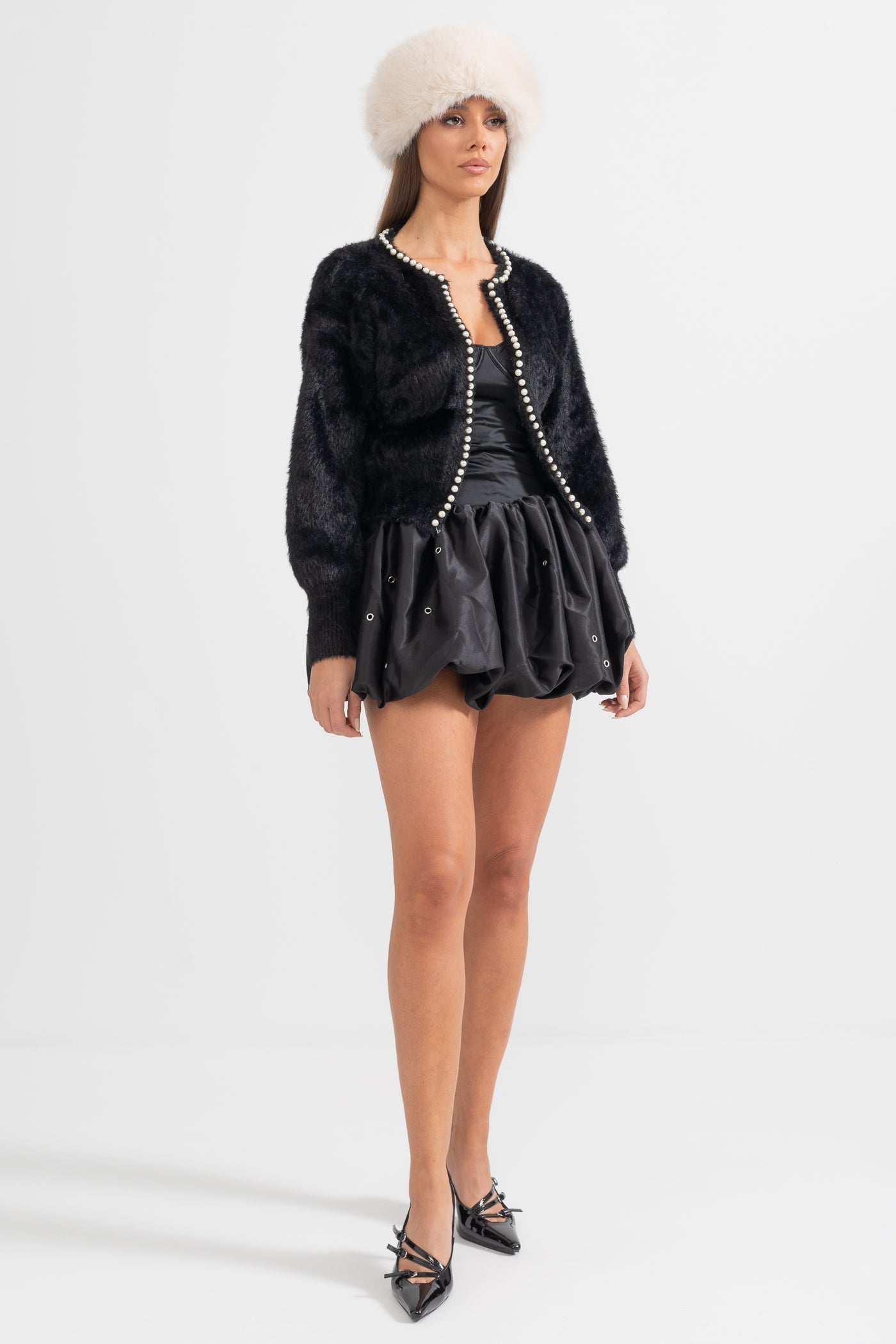Cardigan duveteux avec détails en perles - Noir