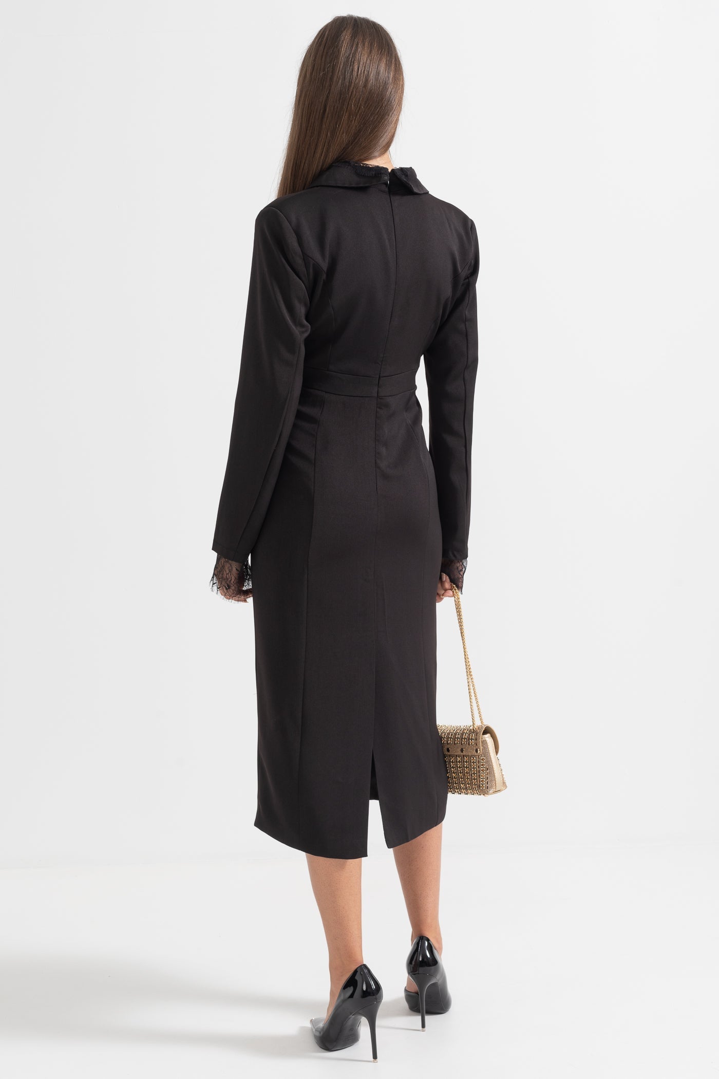 Robe Élégante Boutonnée Avec Détails en Dentelle - Noir