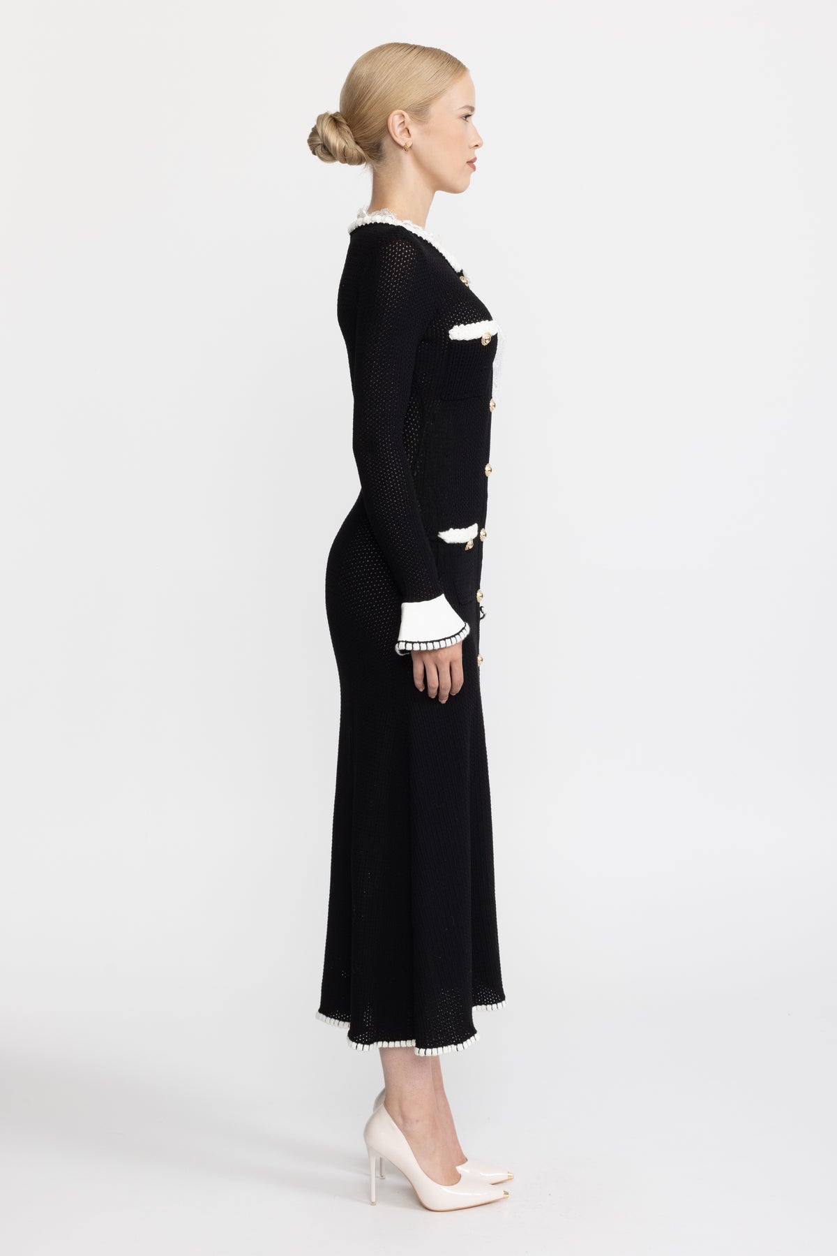 Robe midi en maille pointelle à boutons sur le devant et finitions en dentelle - Noir