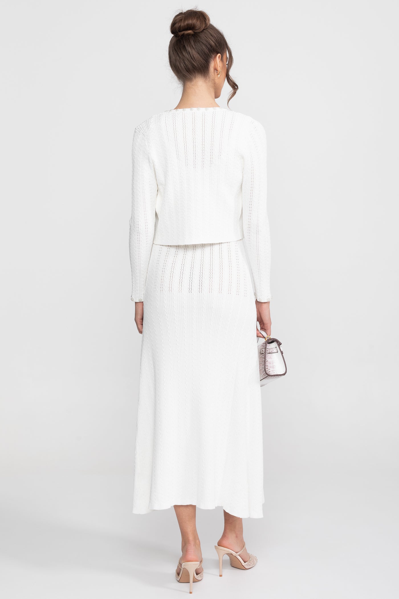 Ensemble Robe en Maille Côtelée et Cardigan avec Détails Boutons Perle - Blanc