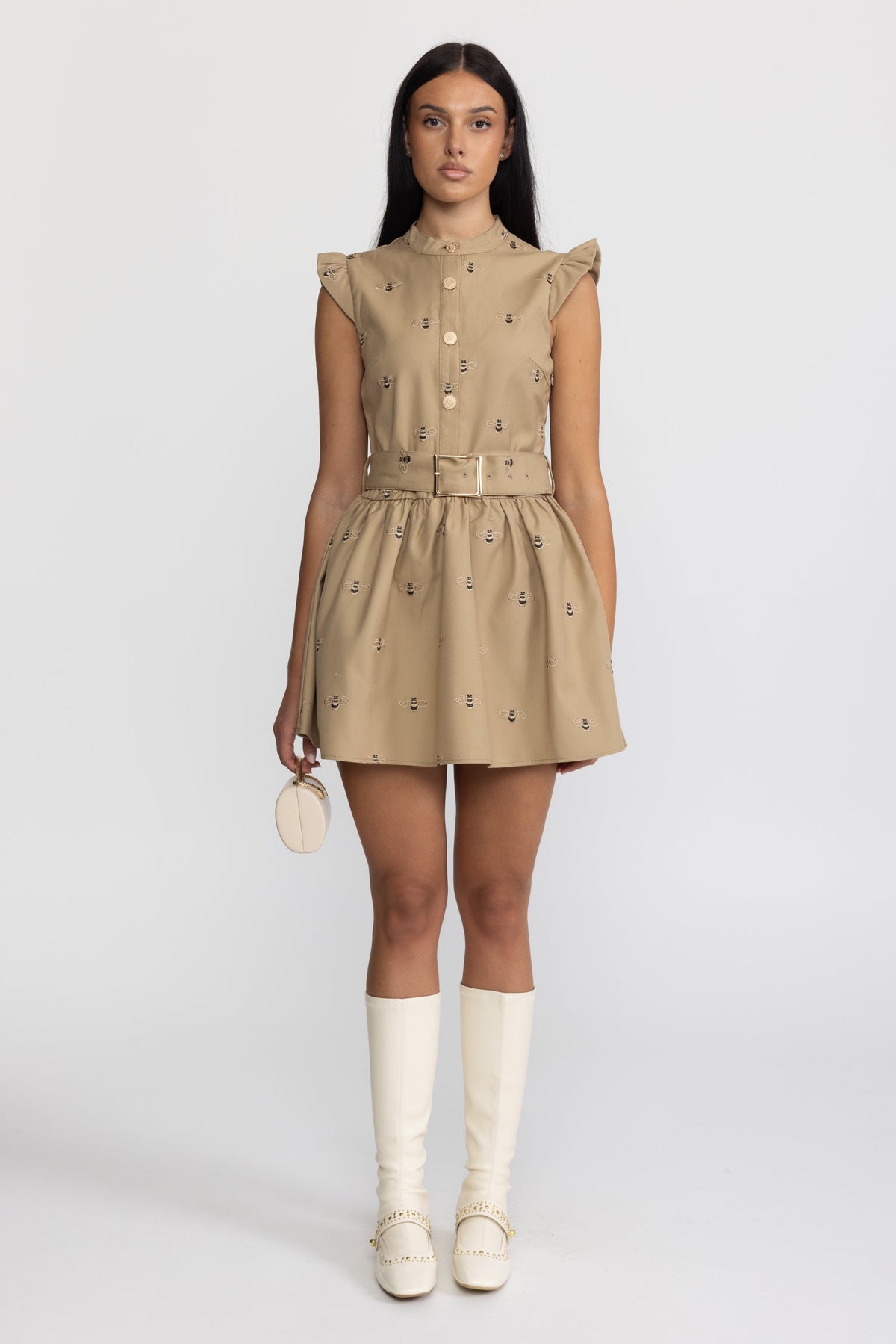 Robe mini en coton brodé d’abeilles avec ceinture - kaki