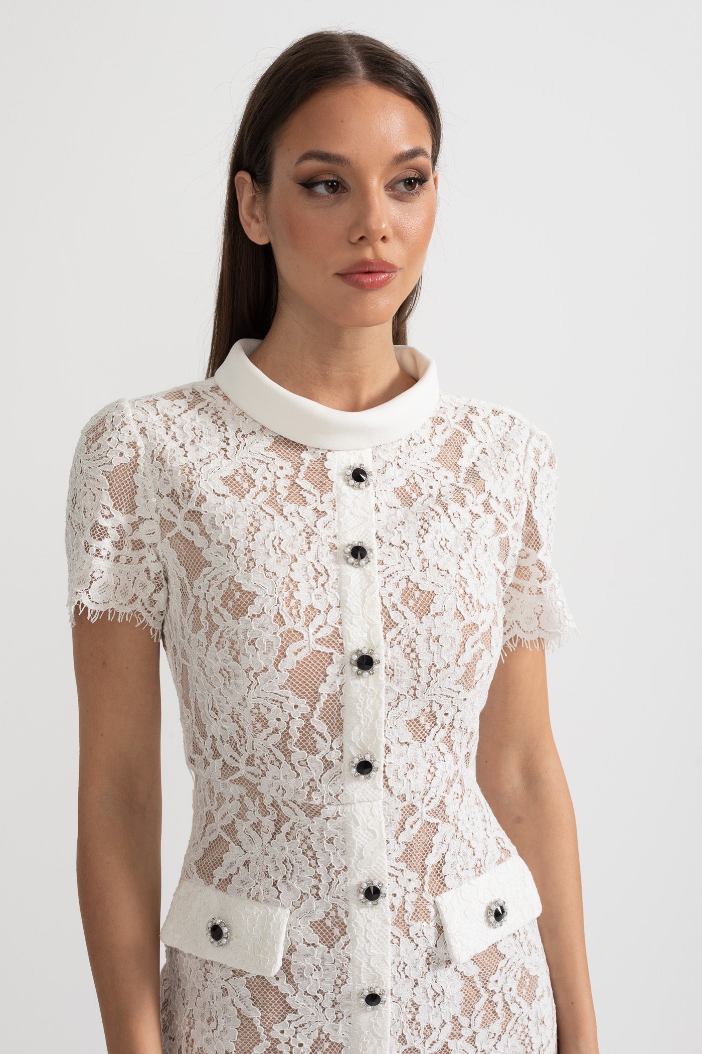 Robe élégante à manches courtes en dentelle avec ceinture assortie à la taille - Blanc