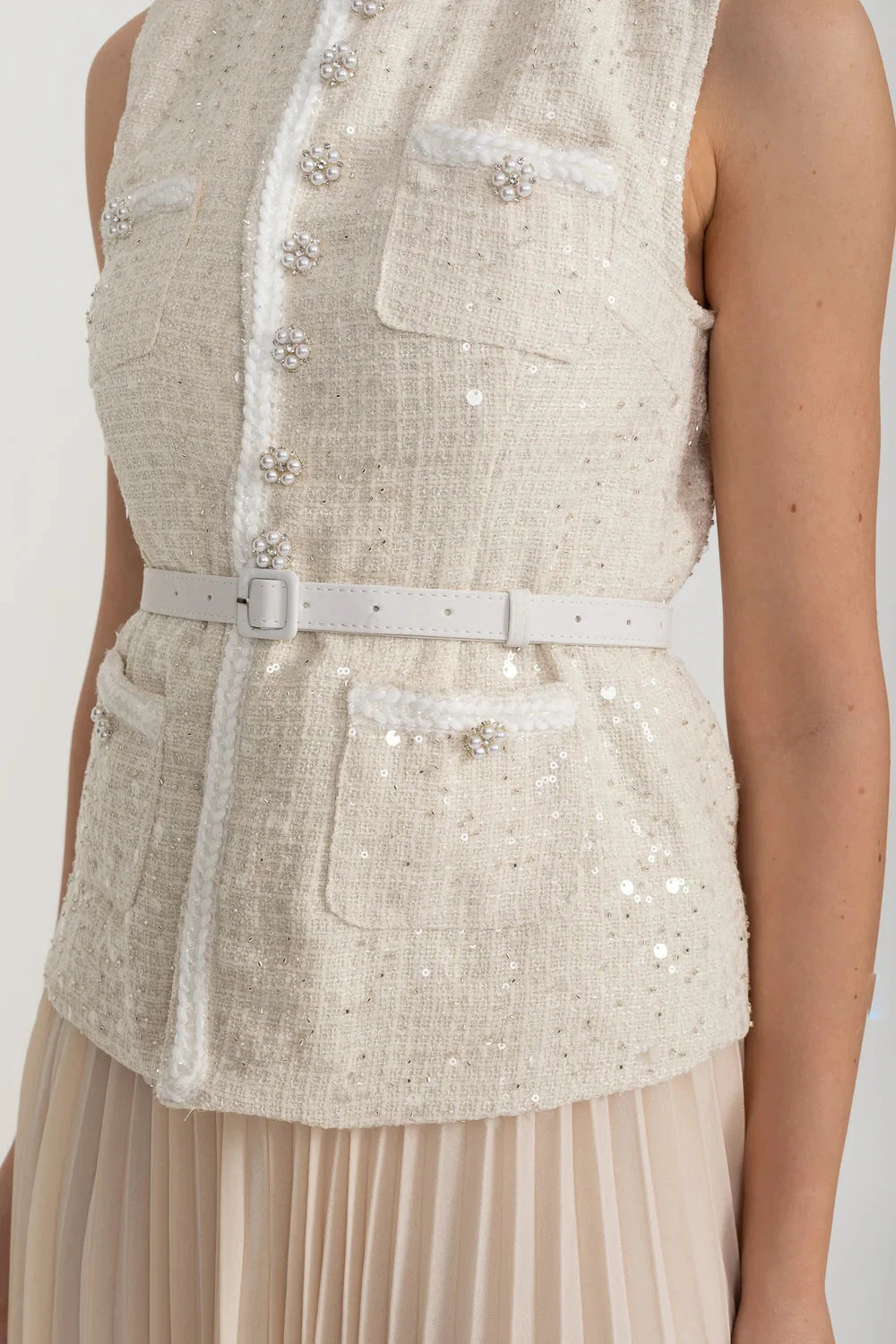 Ensemble texturé avec poches avant et jupe plissée transparente - Ivoire