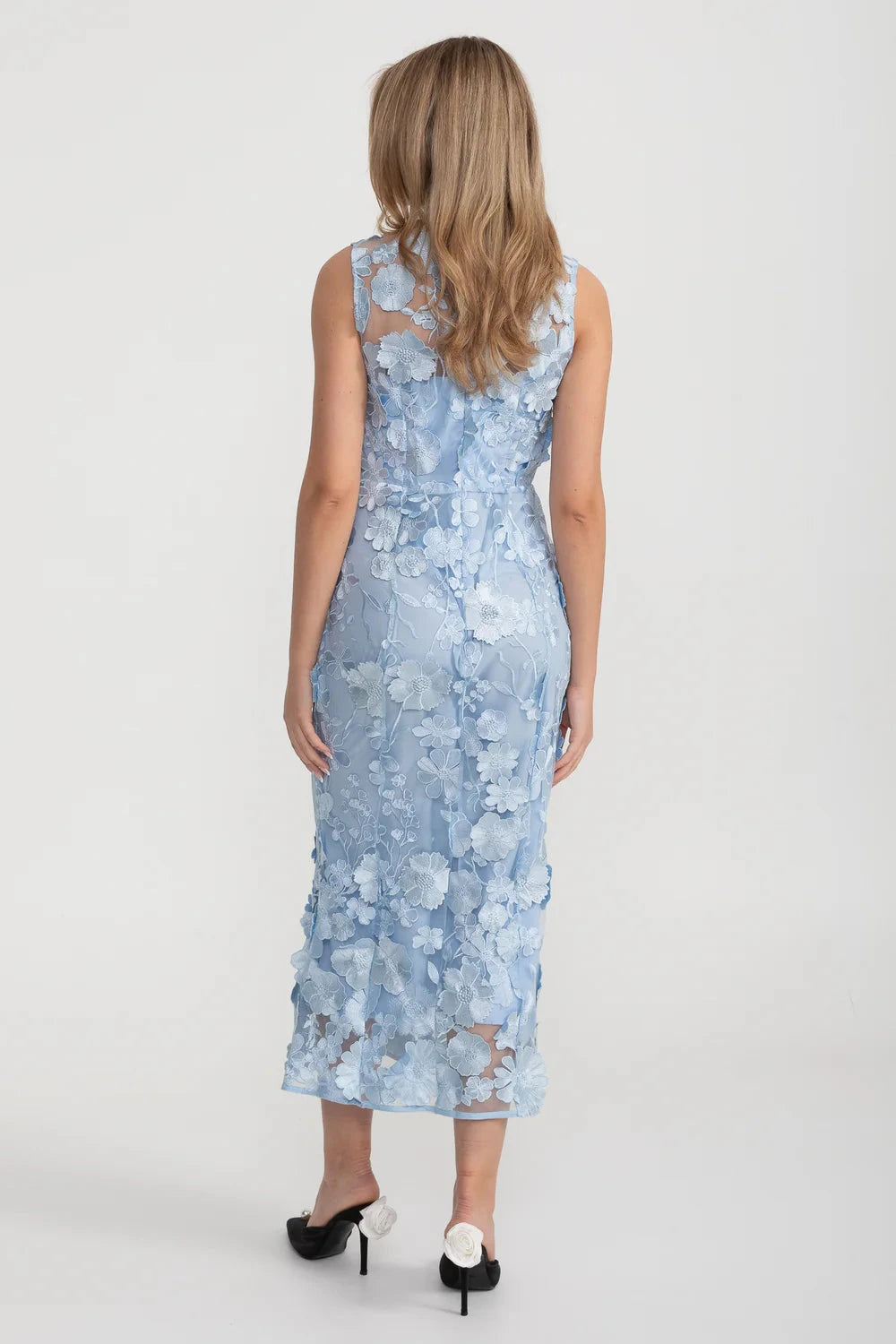 Robe Transparente À Taille Cintrée Avec Appliques Florales - Light Blue