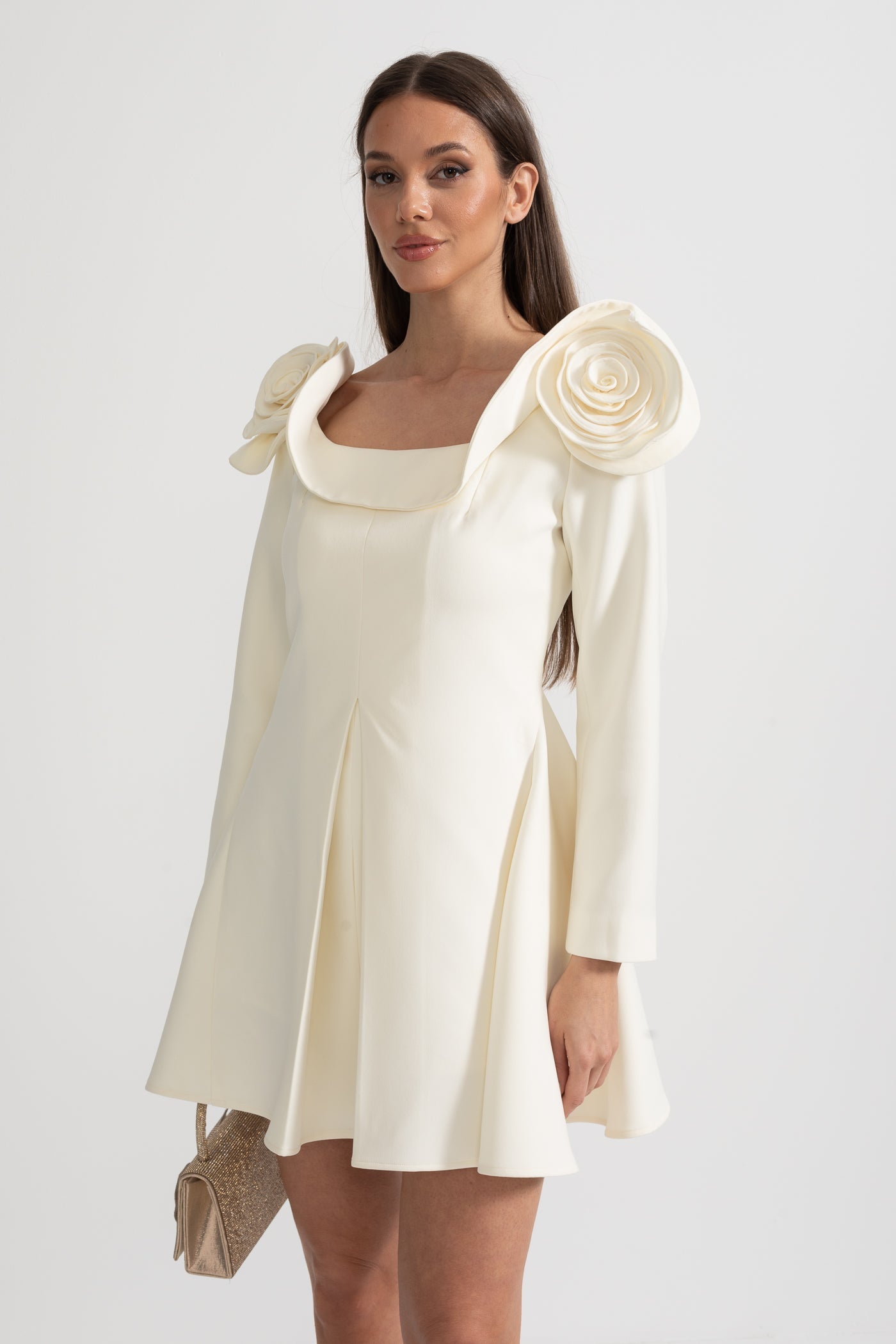 Robe Mini Élégante à Encolure Carrée, Appliques Florales 3D et Jupe Évasée - Ivoire
