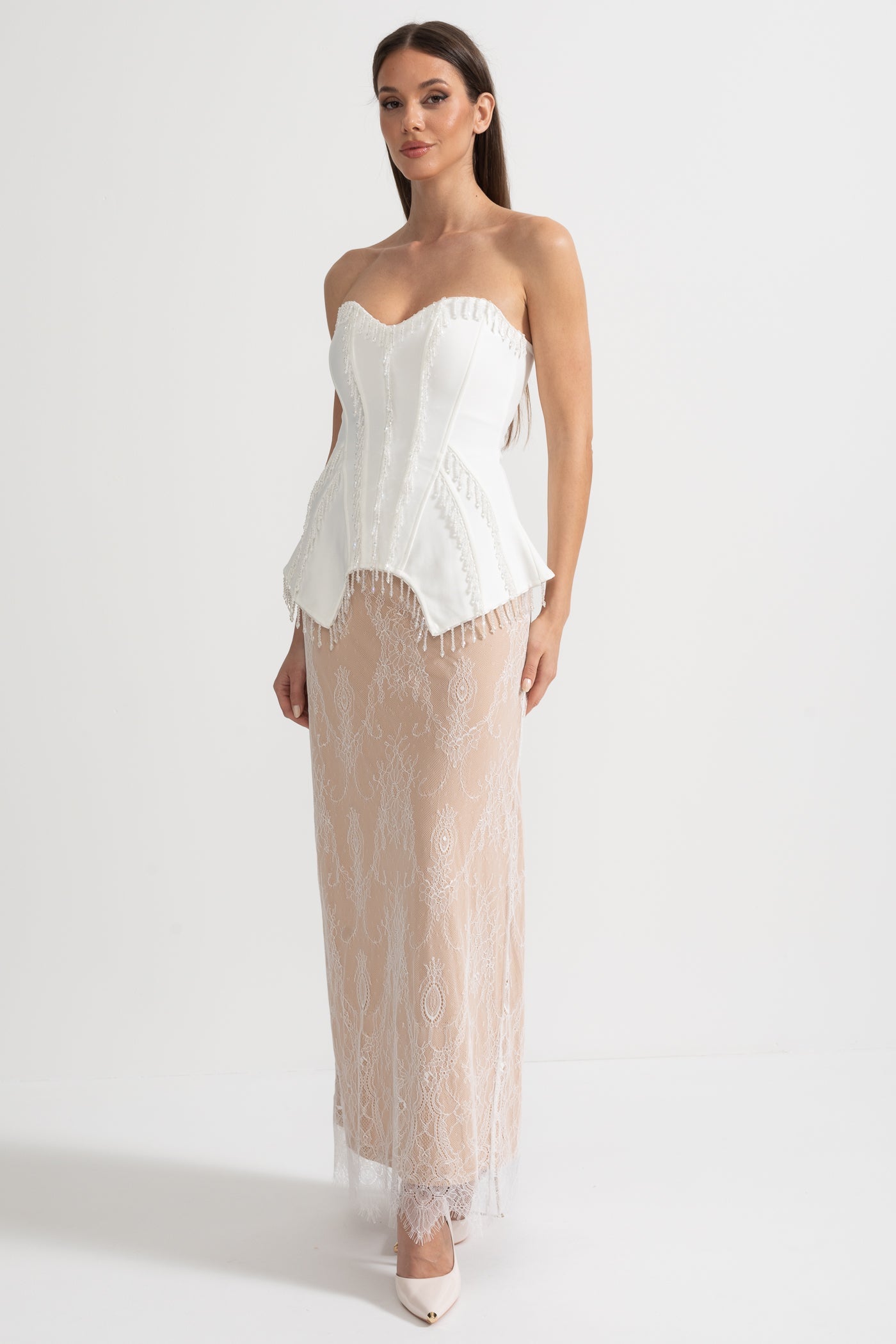 Robe Corset Élégante avec Haut Corset et Jupe Maxi Transparente Nude - Blanc