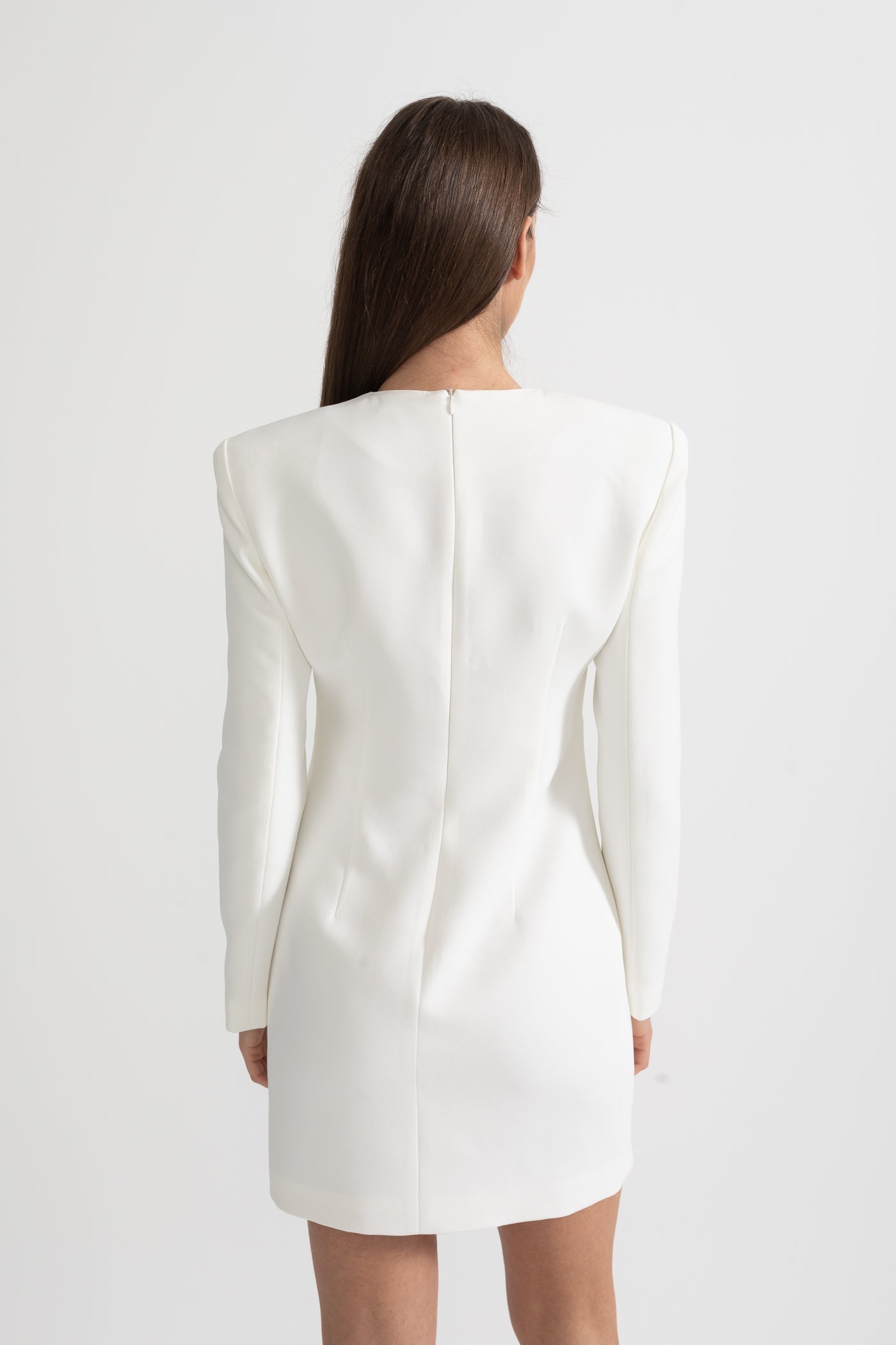 Robe Mini à Manches Longues avec Broderie Florale Contrastante - Blanc
