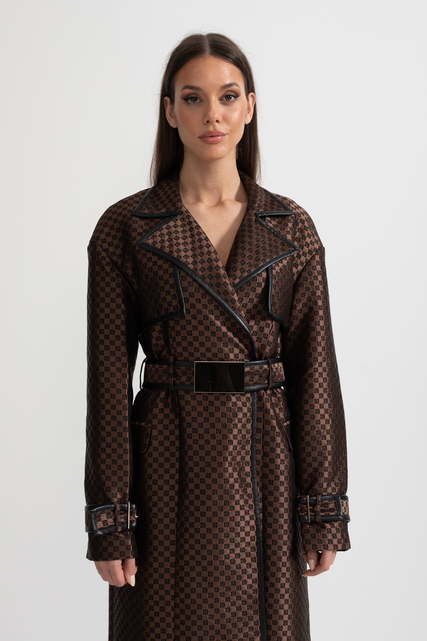 Trench-coat en jacquard avec ceinture taille à boucle dorée - Marron