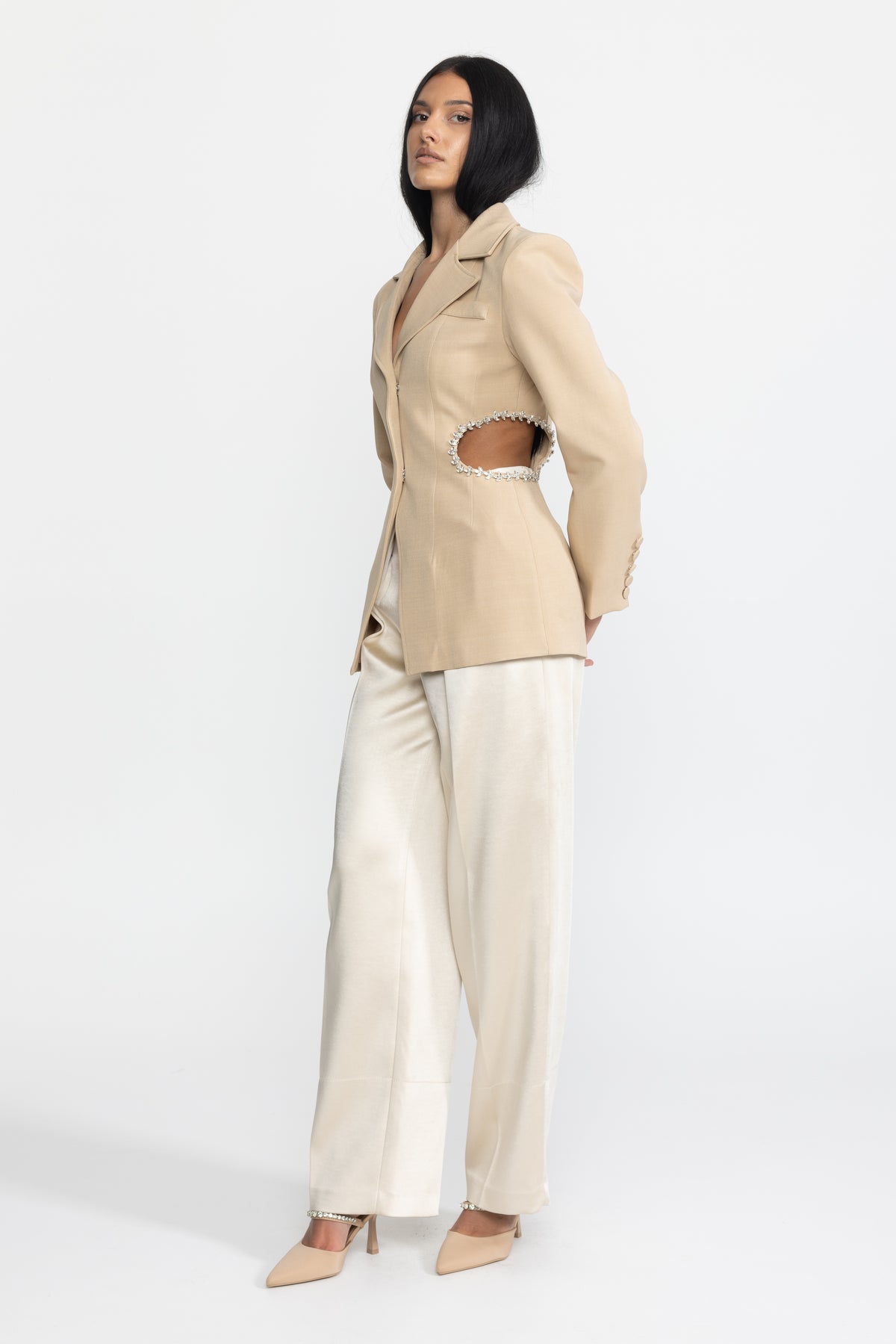 Blazer tailleur à taille ajourée et finitions cristal - Beige