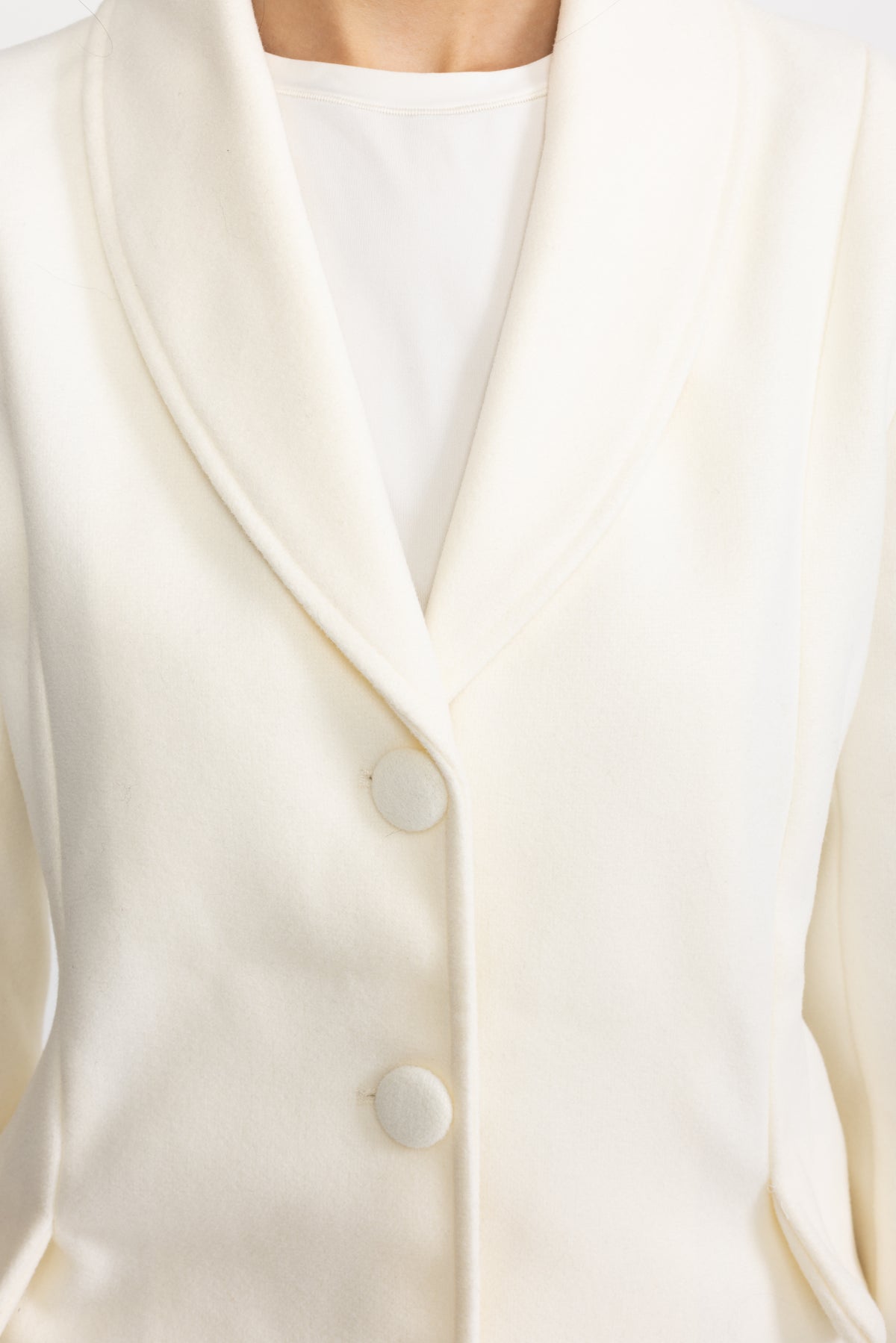 Manteau long structuré à épaules sculptées - Off-White