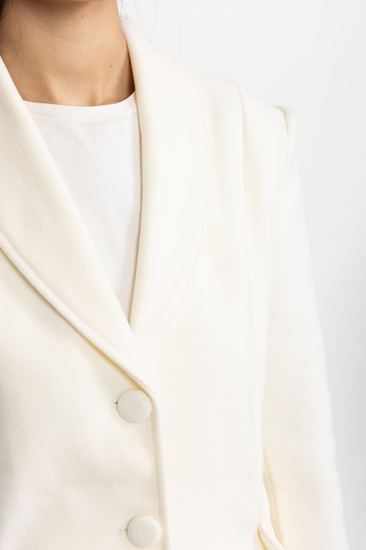 Manteau long structuré à épaules sculptées - Off-White