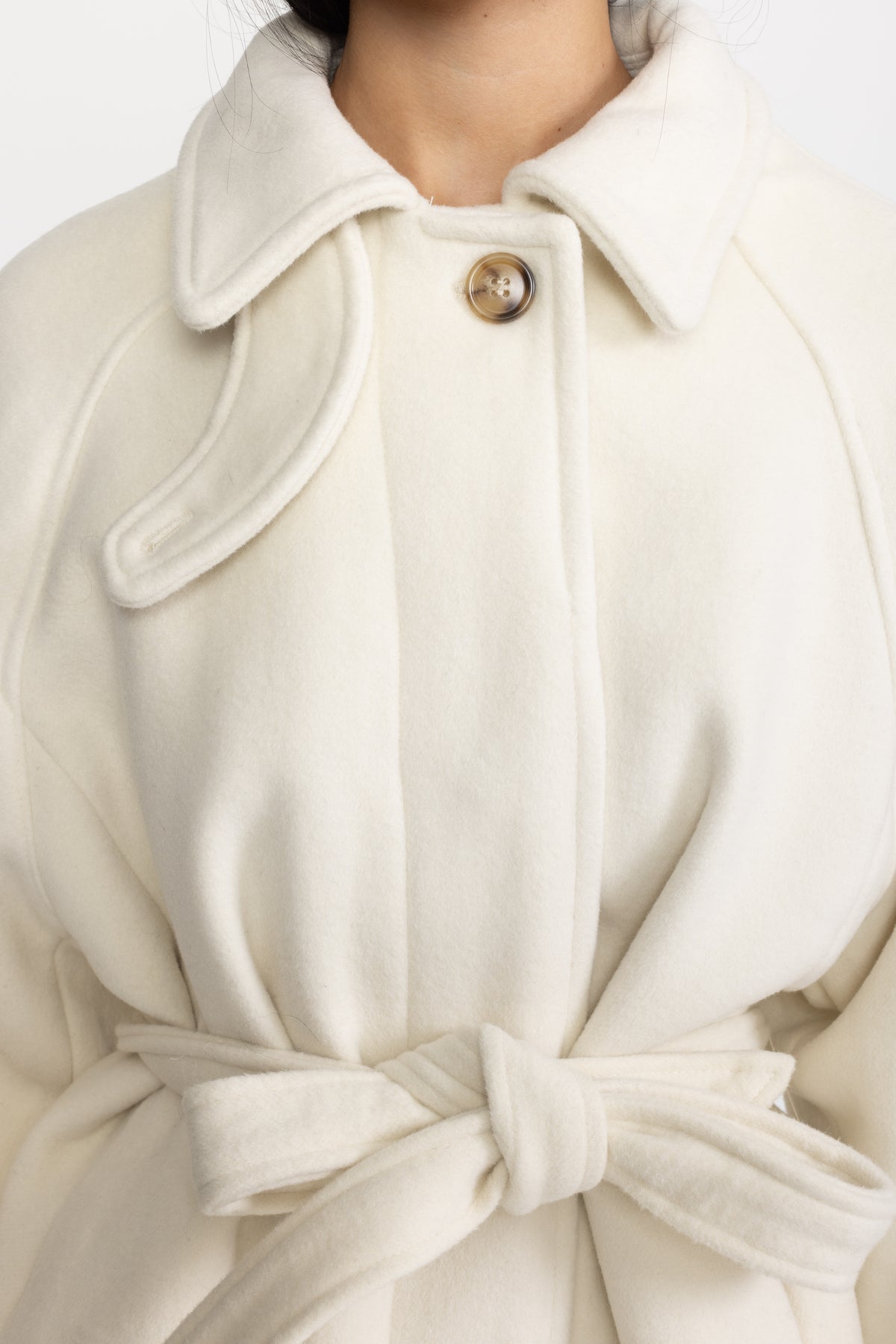 Veste swing ceinturée en laine et cachemire - Ivoire
