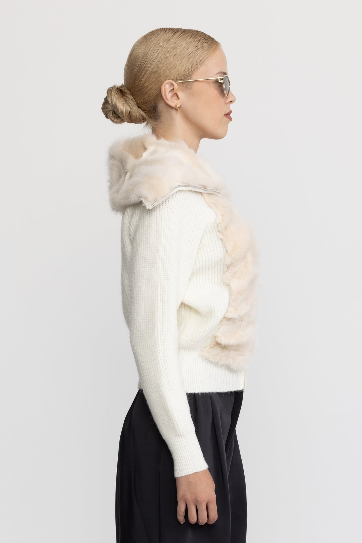 Cardigan zippé en maille à empiècement en fourrure de lapin - Ivoire