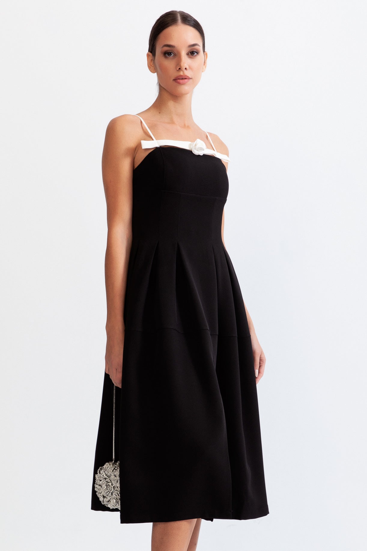 Robe mi-mollet à détails floraux - Noir