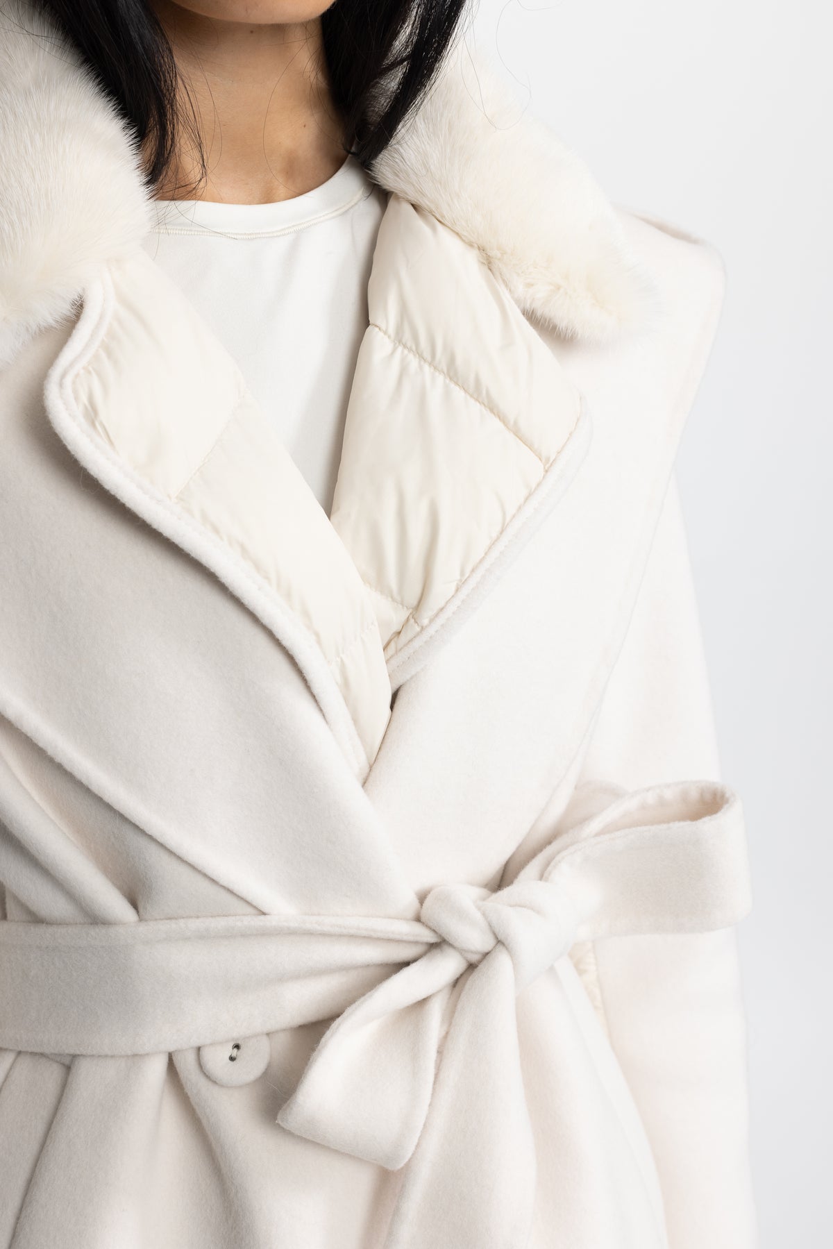 Quilted Back Hooded Wool Wrap Coat with Mink Fur - Ivoire