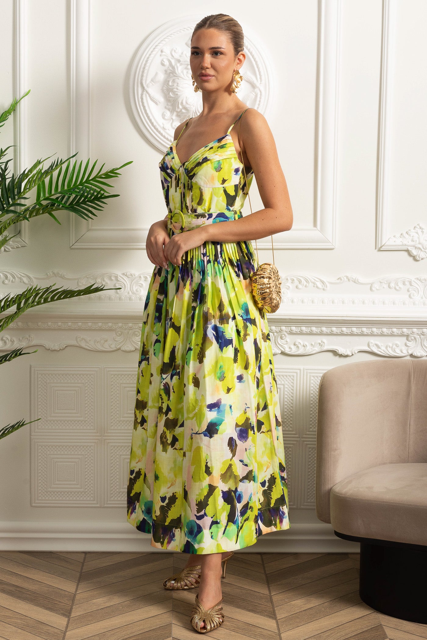 Robe midi plissée à bustier ceinturée avec bretelles spaghetti - Jaune