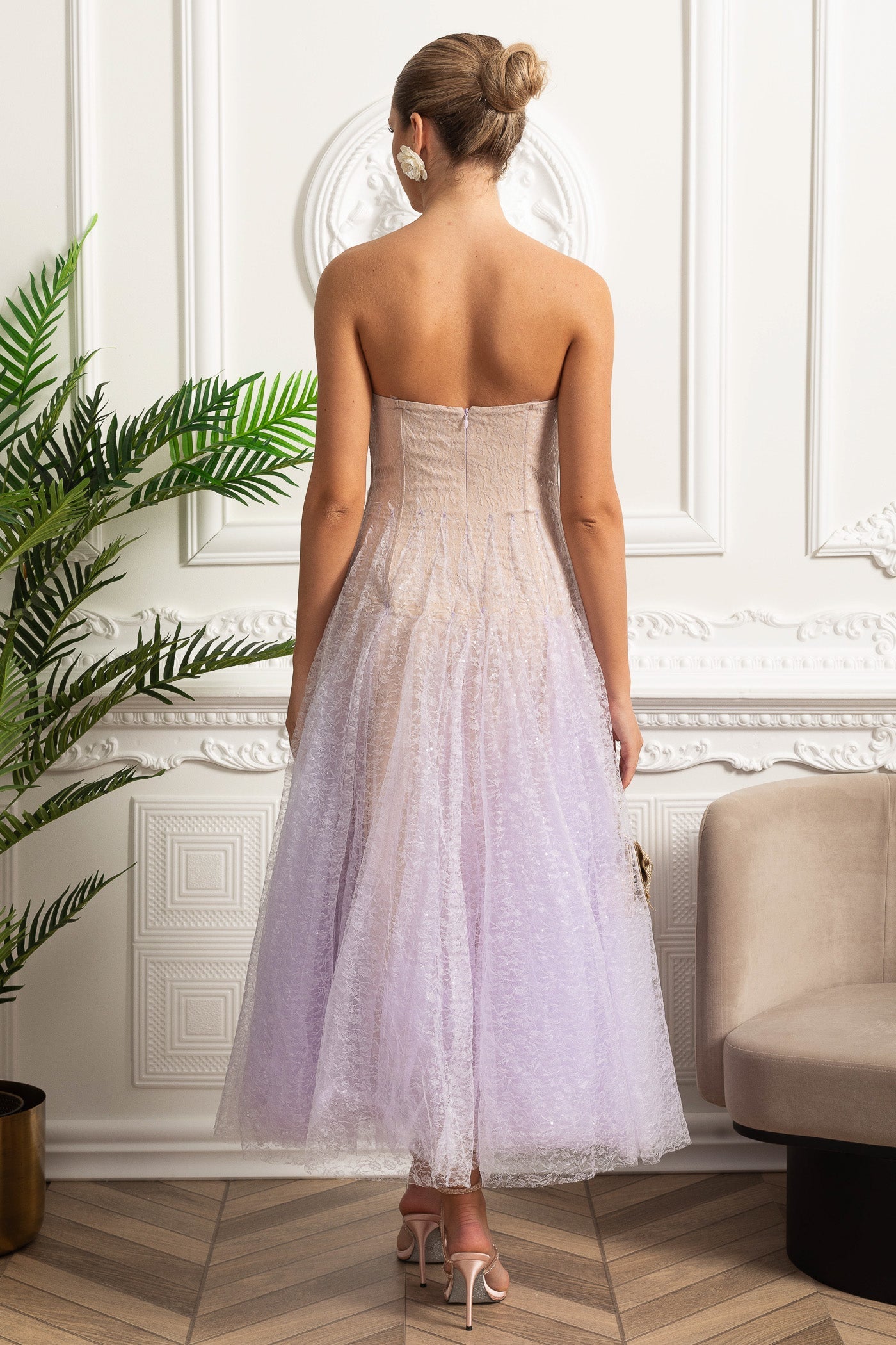 Robe midi trapèze bustier avec superposition texturée scintillante - Dégradé lilas