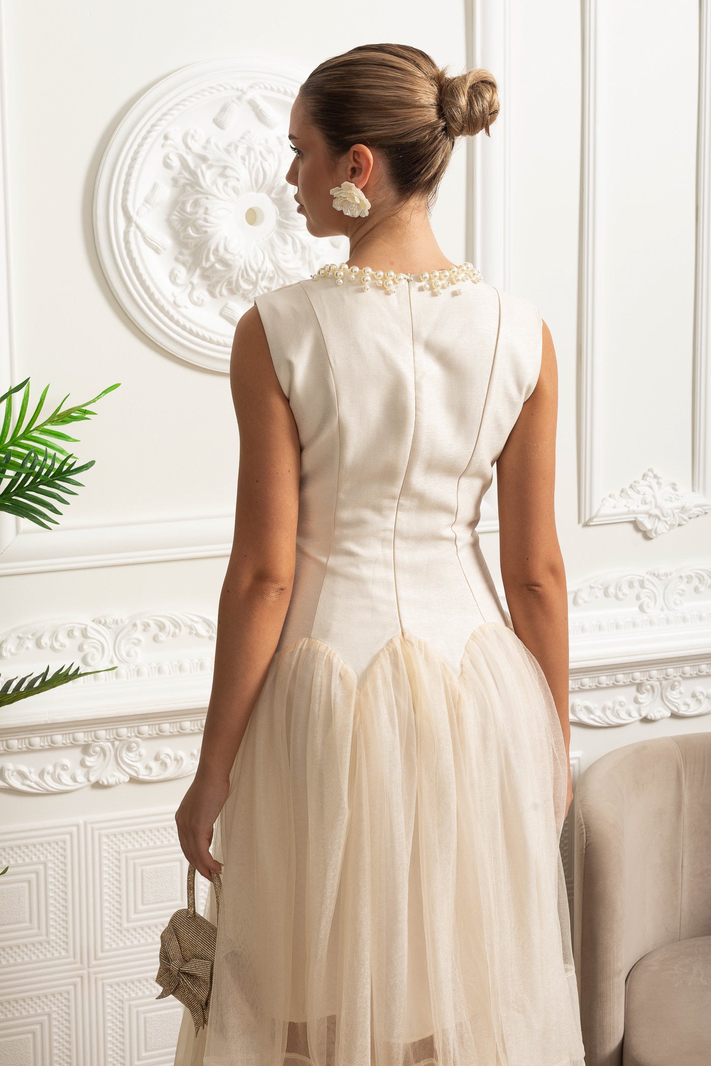 Sleeveless Midi Dress with Tulle Skirt and Pearl Embellished Collar - Ivoire